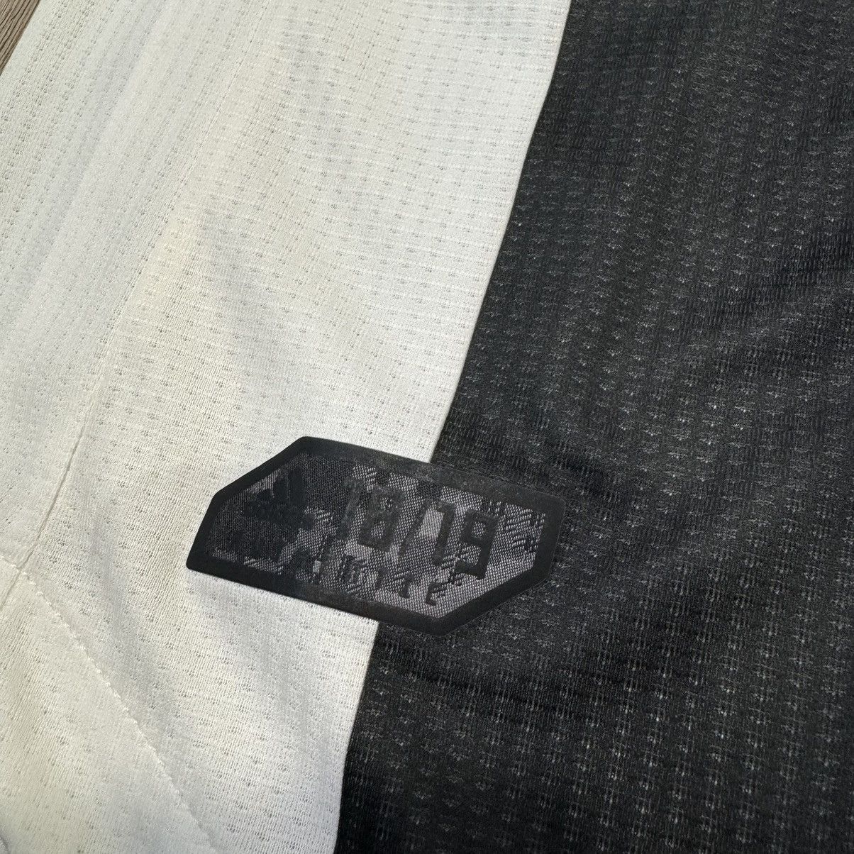 Adidas Juventus 18/19 player issue home shirt #7 Ronaldo(bnwt) Size US M / EU 48-50 / 2 - 9 Thumbnail