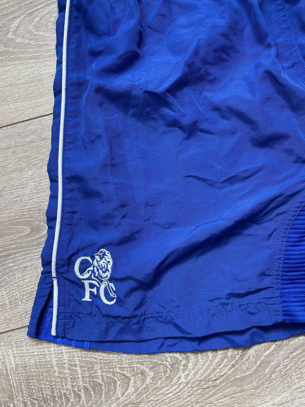Umbro Chelsea umbro 1999 vintage shorts Size US 33 - 2 Thumbnail