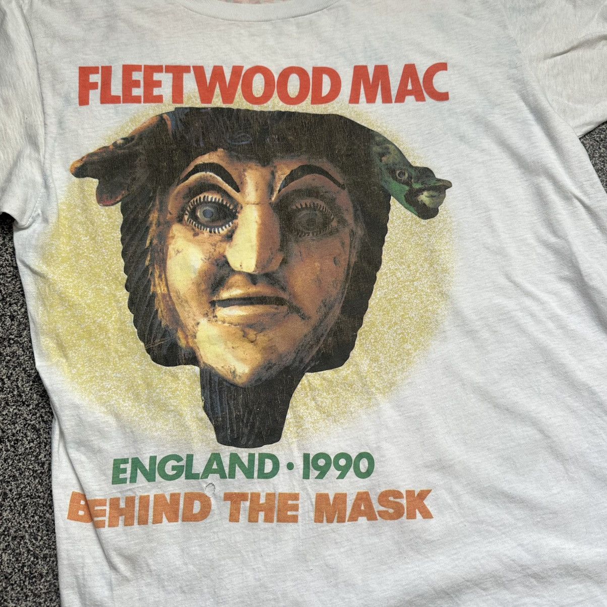 Band Tees Vintage Fleetwood Mac Behind The Mask UK Tour T-Shirt 1990 Size US XL / EU 56 / 4 - 3 Thumbnail
