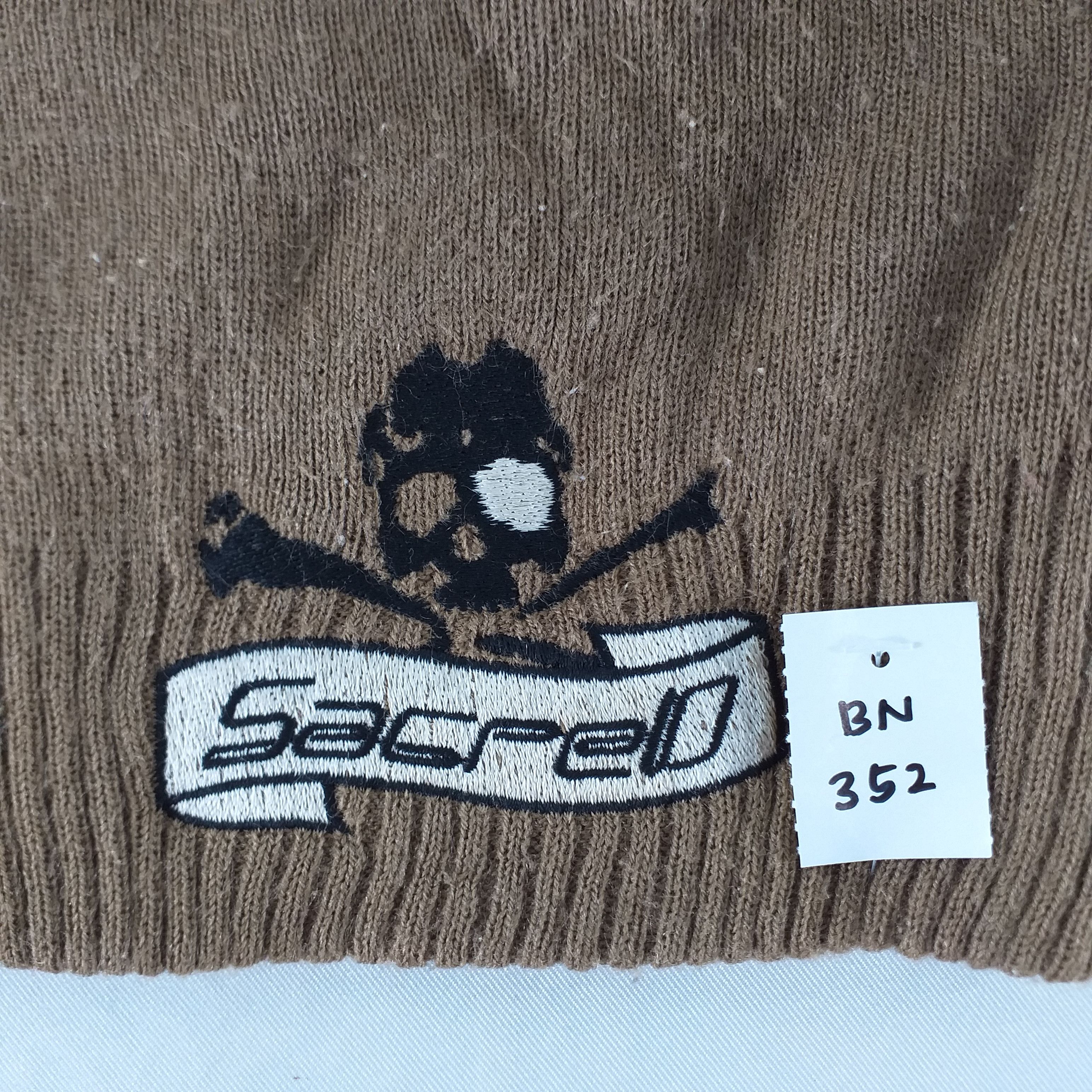 Japanese Brand Sacred Skull Embroidery Snow Cap Hat Beanie -BN352 Size ONE SIZE - 5 Thumbnail