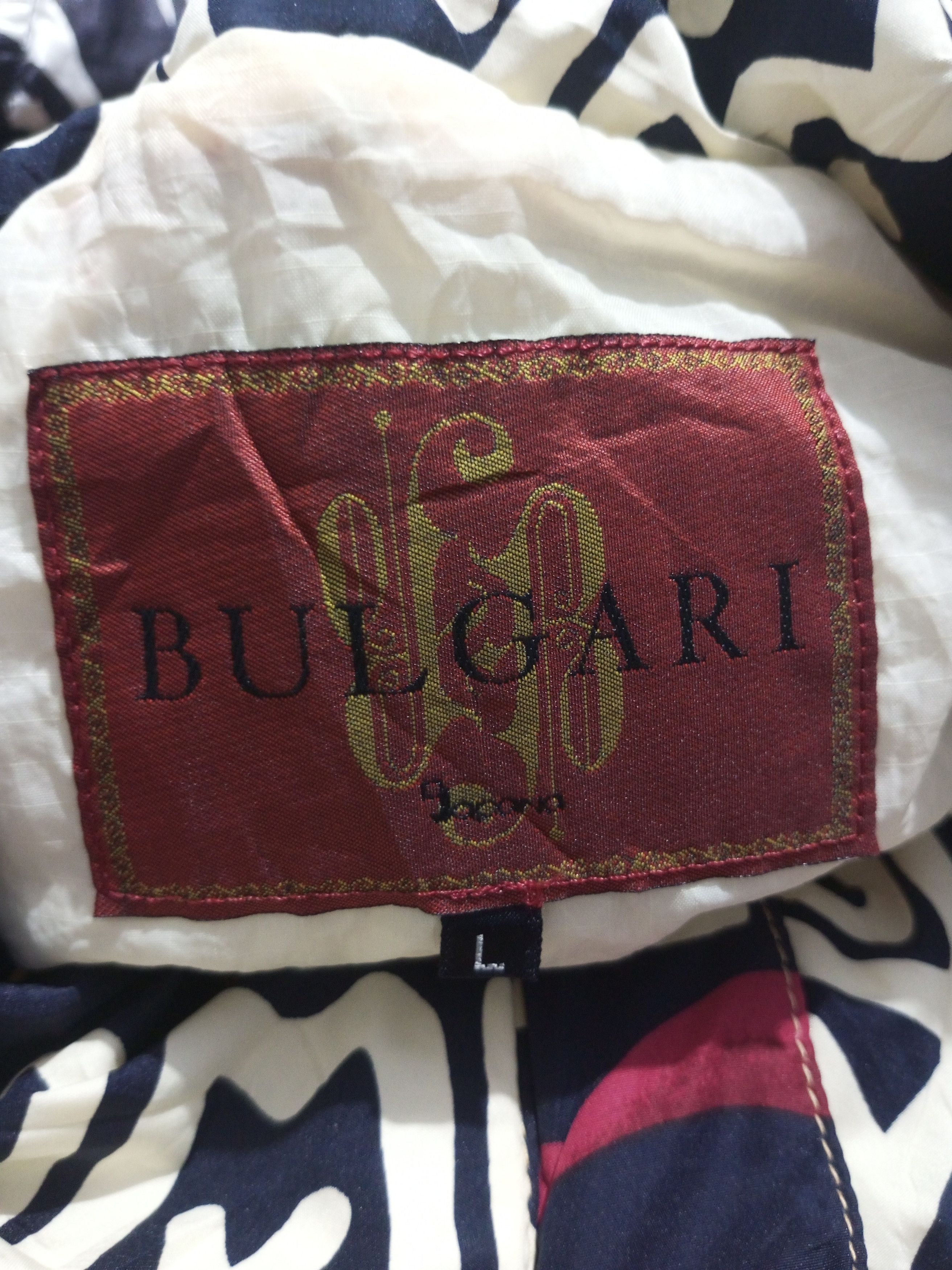 Japanese Brand Vintage Bvlgari art full print vest Size US L / EU 52-54 / 3 - 12 Thumbnail