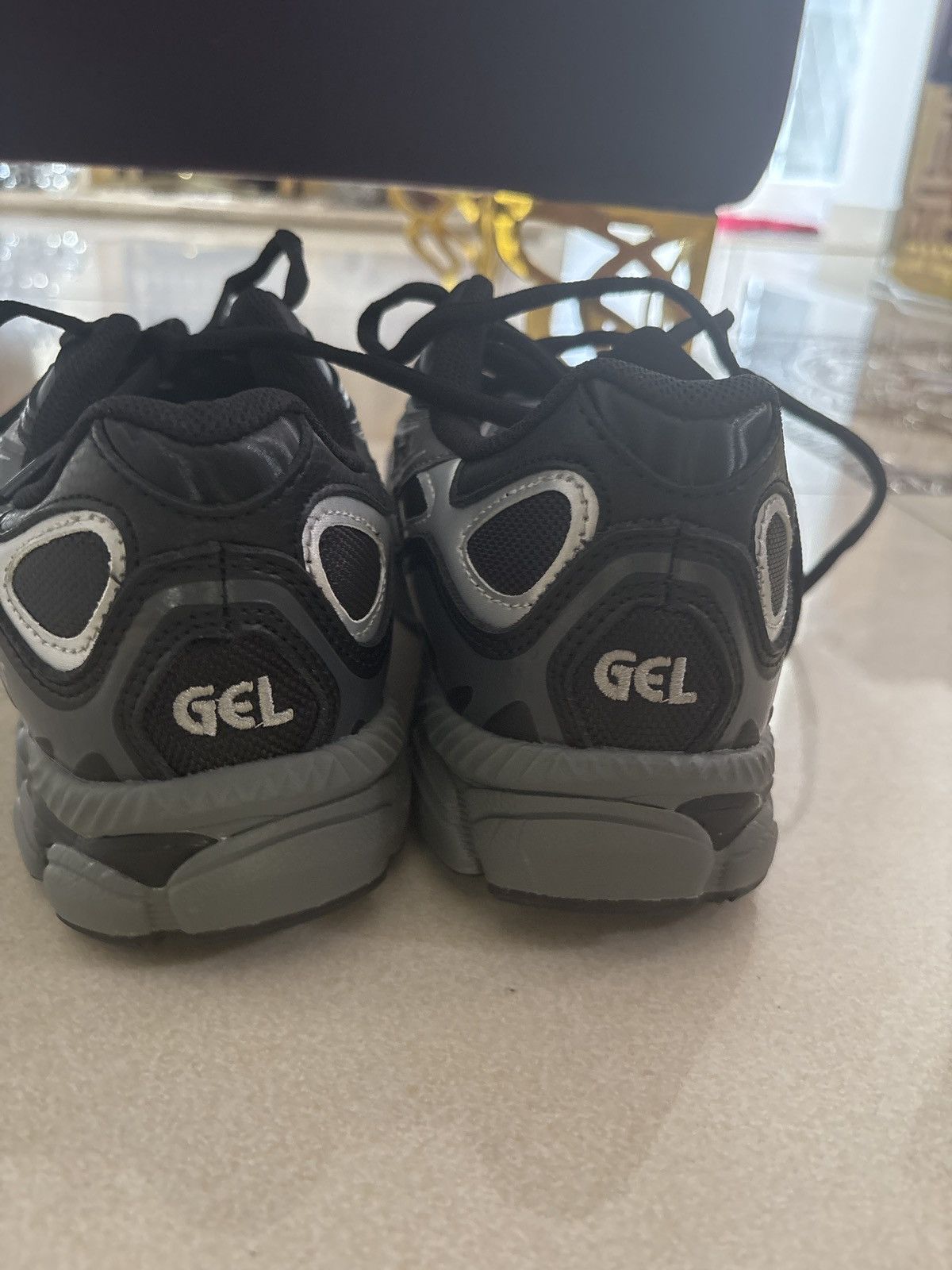 Asics ASICS NYC BLACK SILVER Size US 9.5 / EU 42-43 - 6 Thumbnail