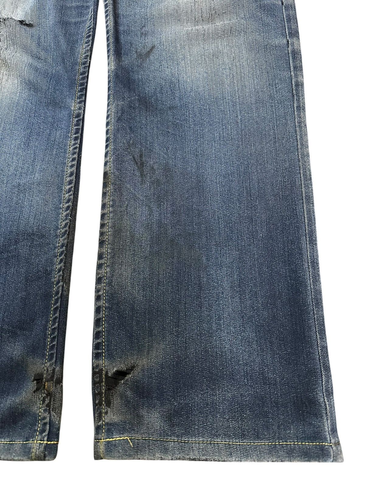 Japanese Brand Vintage Japanese Brand Blue Faded Wash Distress Style Jeans Size US 32 / EU 48 - 8 Thumbnail