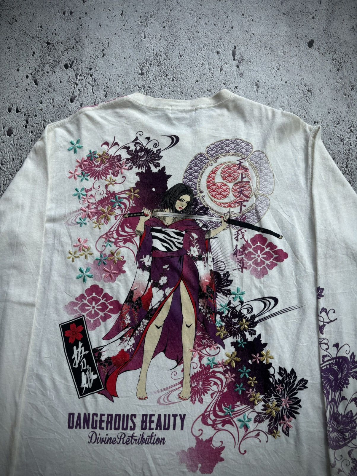 Karakuri Tamashii Japanese Divine Retribution Dangerous Beauty Longsleeve Size US XL / EU 56 / 4 - 6 Thumbnail