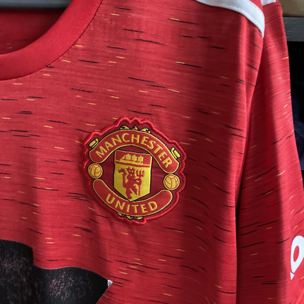 Adidas Mens Adidas Manchester United Chevrolet 2020 soccer jersey Size US L / EU 52-54 / 3 - 3 Thumbnail