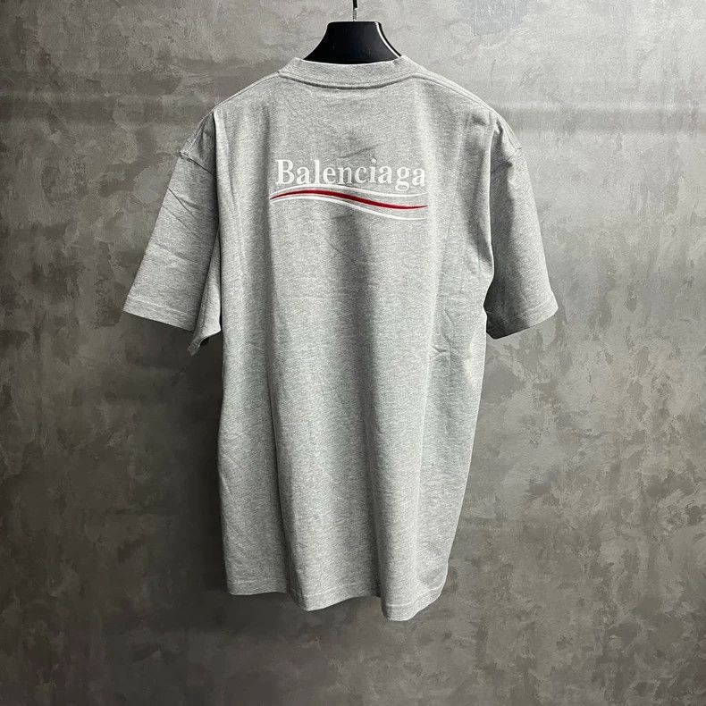 Balenciaga Balenciaga latest gray cola embroidered logo round neck sho Size US S / EU 44-46 / 1 - 5 Thumbnail