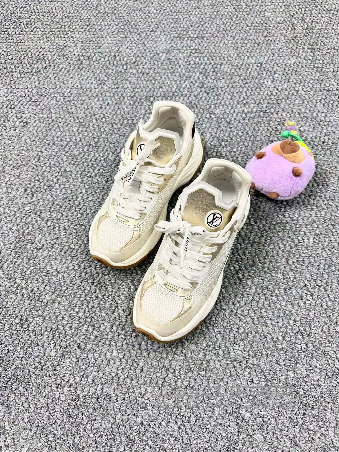 Louis Vuitton Louis Vuitton White and Gold RUN Casual Sports Shoes| Size US 4.5 / IT 34.5 - 1 Thumbnail