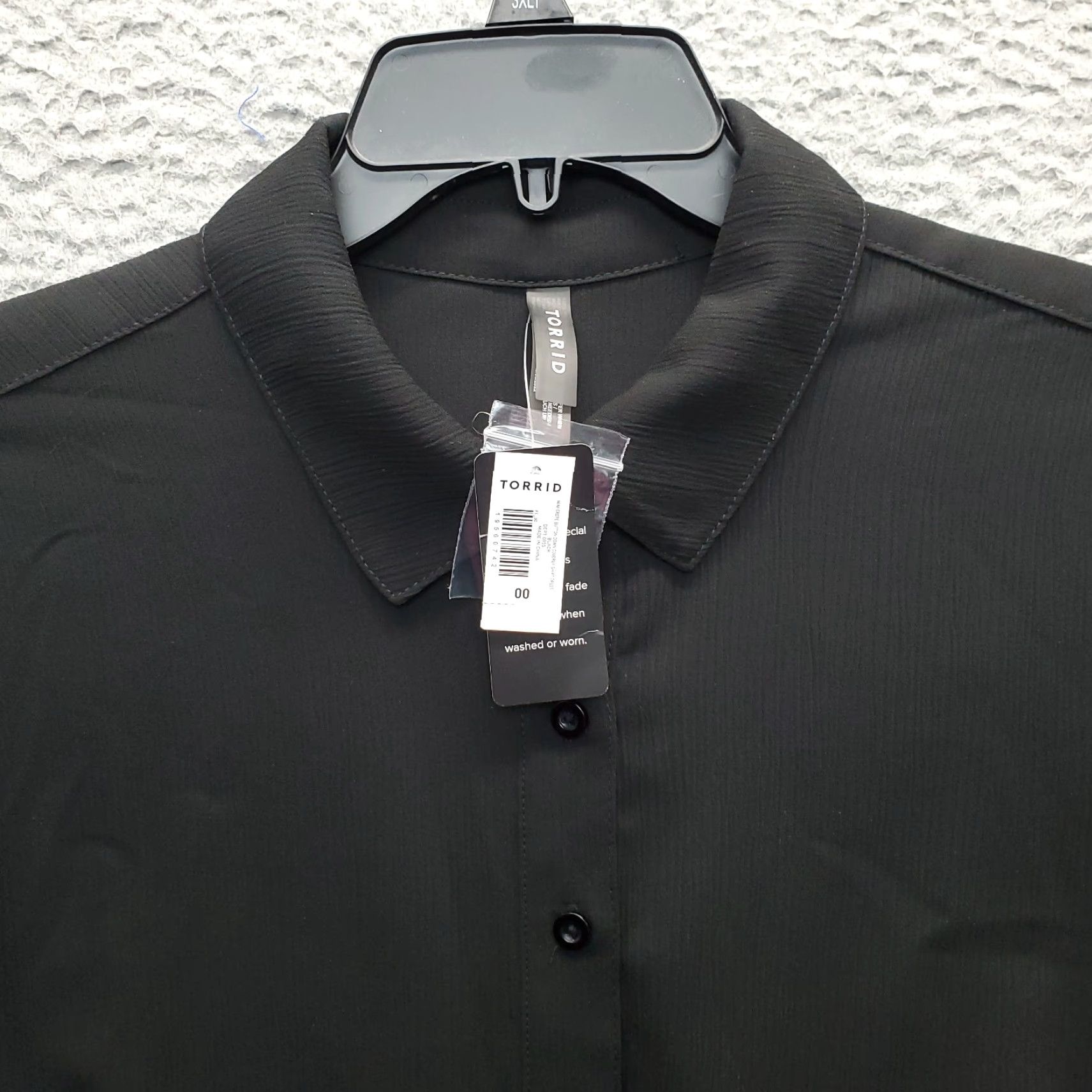 Torrid Torrid Cover Up Shirt Dress Womens 00 Black Button-Up Roll-Tab Sleeve Mini Crepe VINTAGE? Size XXS / US 00 / IT 34 - 5 Thumbnail