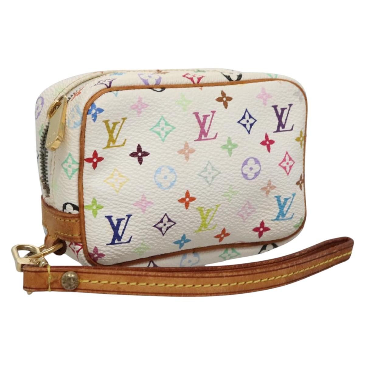 Louis Vuitton Wapiti White Canvas Clutch Bag (Pre-Owned) Size ONE SIZE - 1 Thumbnail