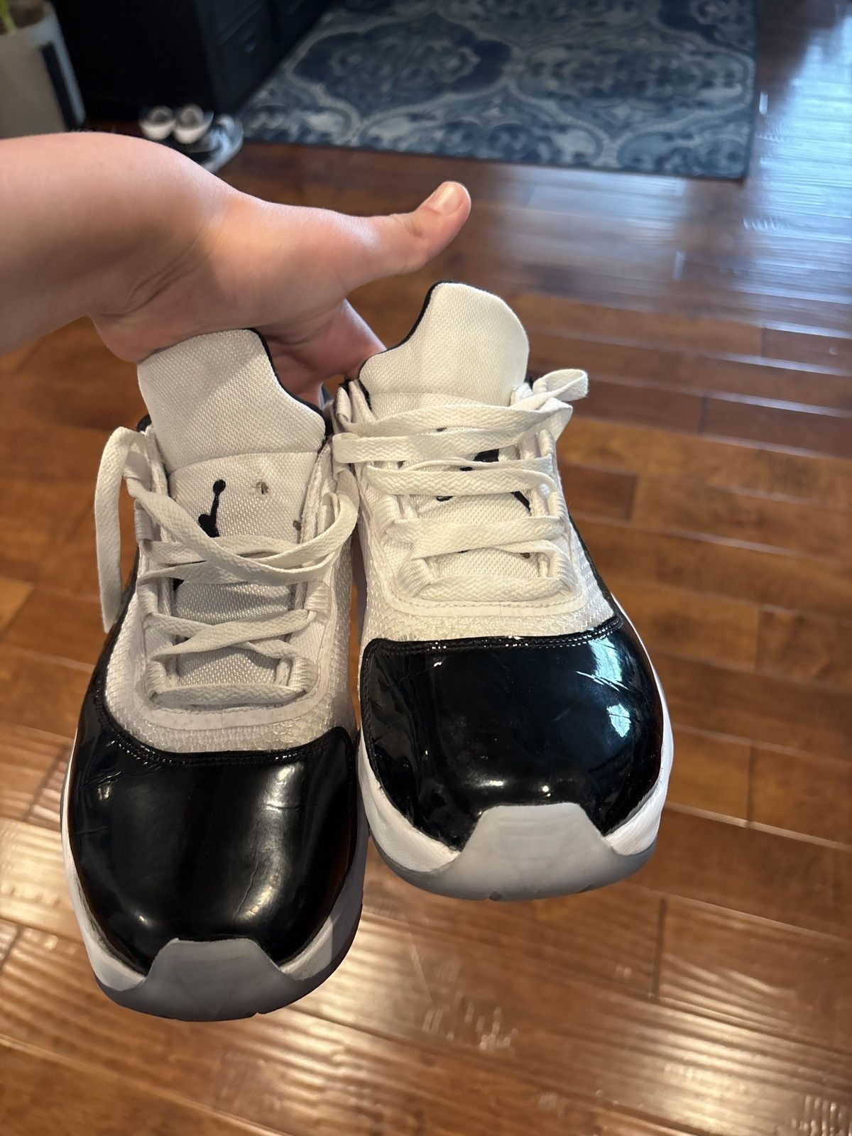 Jordan Brand Jordan 11 cmft Size US 7 / EU 40 - 1 Thumbnail