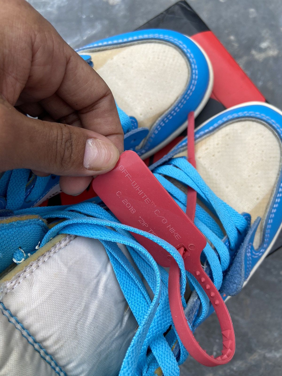 Nike AIR JORDAN 1 X OFF WHITE NRG Size US 7.5 / EU 40-41 - 6 Thumbnail