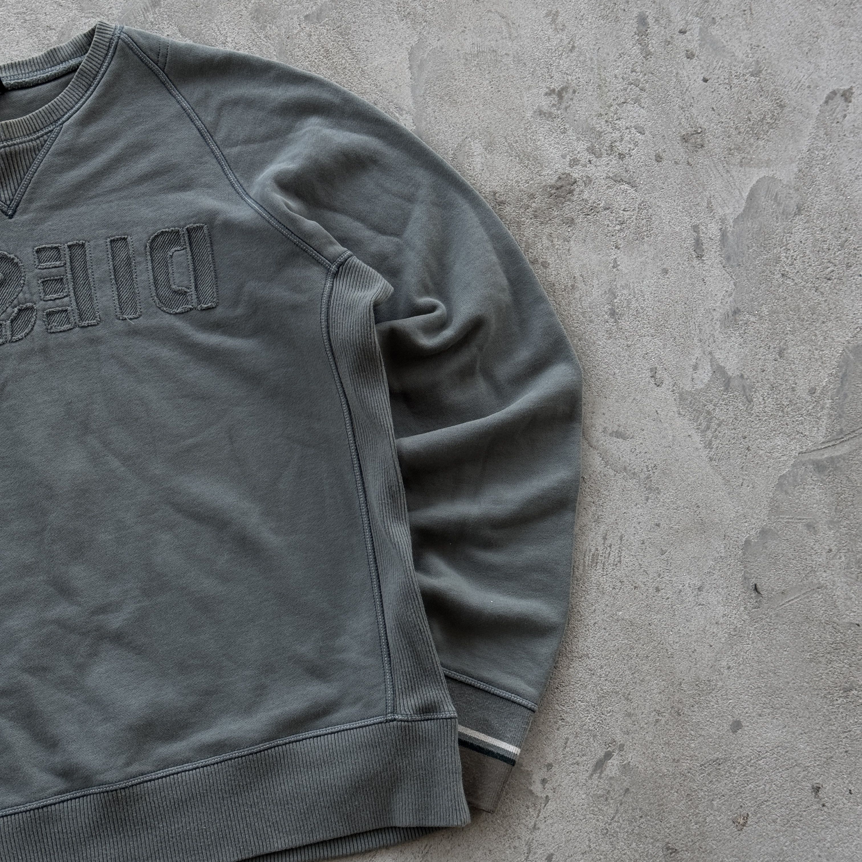 Diesel Vintage 90s Diesel Faded Crewneck Sweatshirt Size US L / EU 52-54 / 3 - 2 Thumbnail