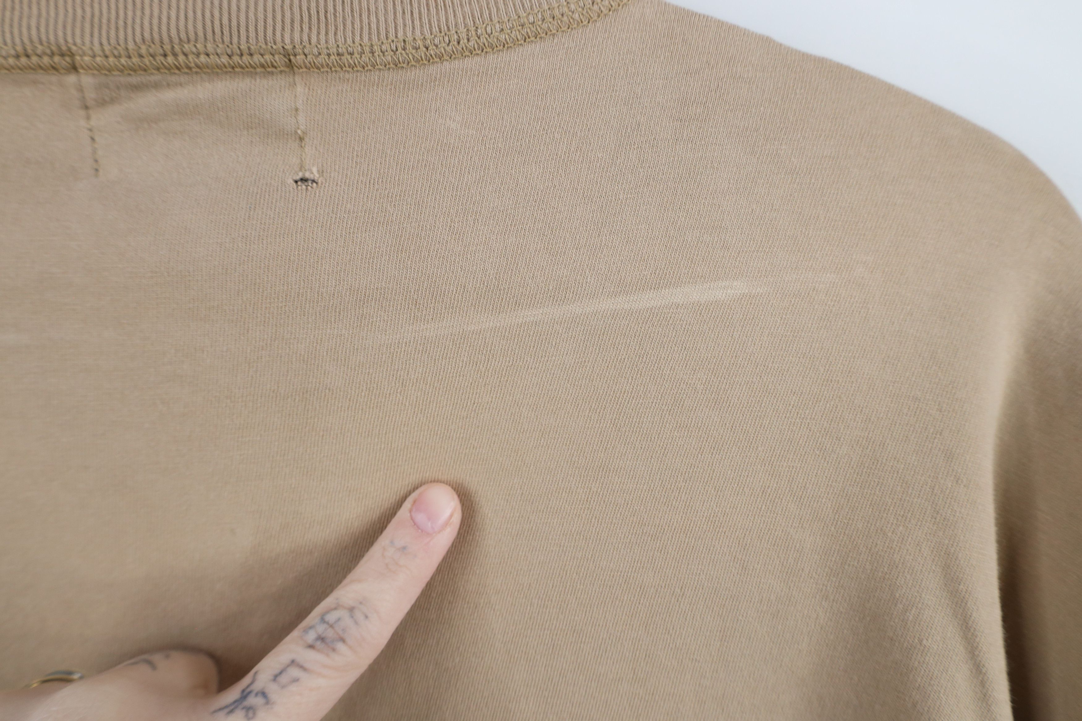 Vintage Vintage 90s Streetwear Long Sleeve Henley T-Shirt Beige Size US L / EU 52-54 / 3 - 9 Thumbnail