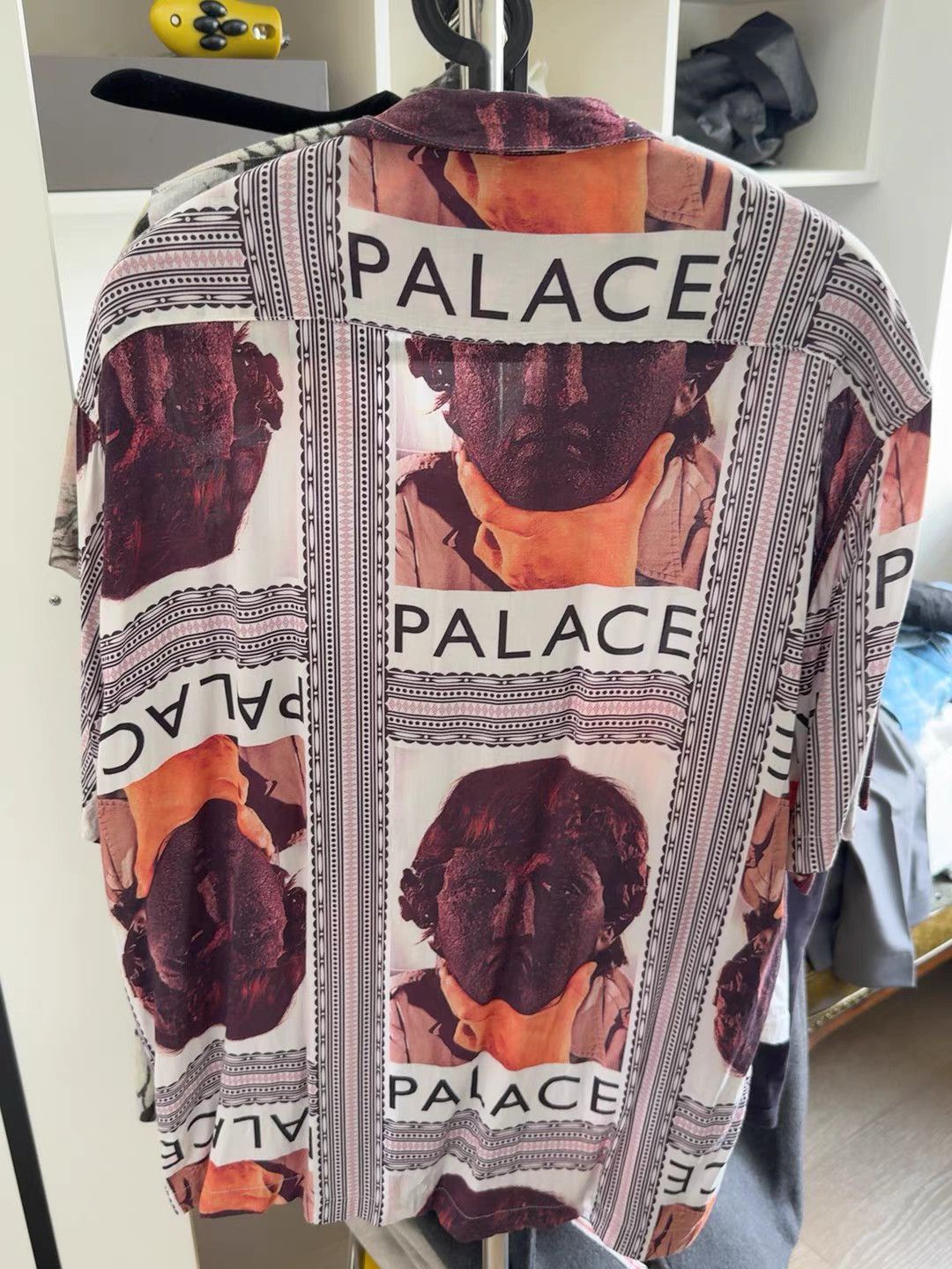 Palace Palace Portrait Short Sleeve Shirt K27 Size US L / EU 52-54 / 3 - 2 Thumbnail