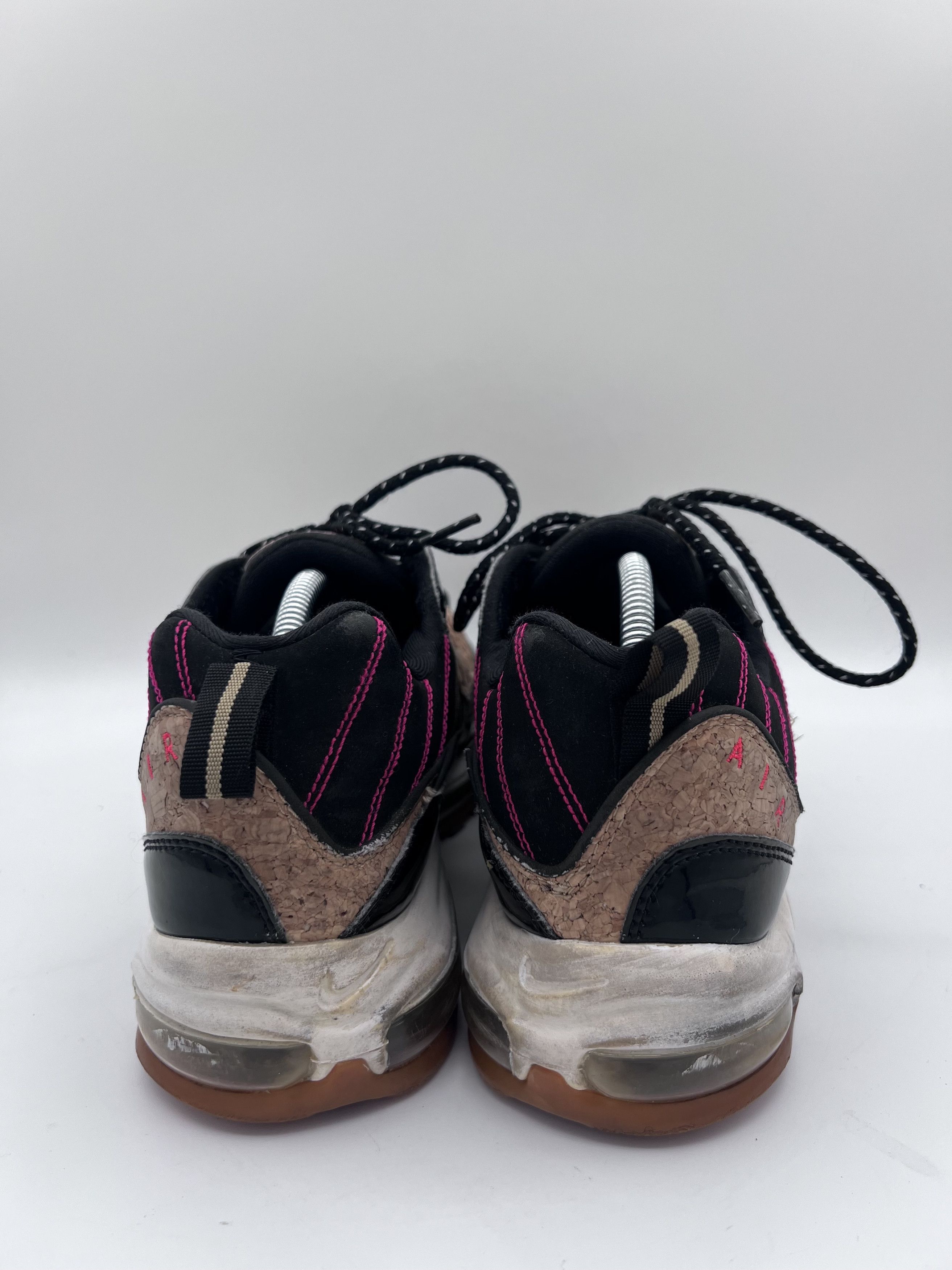 Nike Nike Air Max 98 Chinese New Year Cork CT1173-001 Mens 11 Size US 11 / EU 44 - 7 Thumbnail