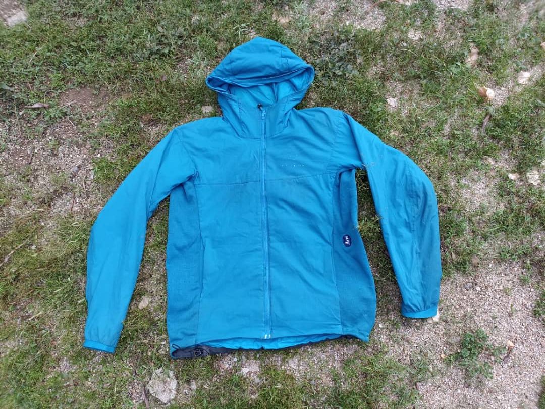 Arc'teryx Arc'teryx ATOM Outdoor Hoodie Jacket Size US L / EU 52-54 / 3 - 3 Thumbnail