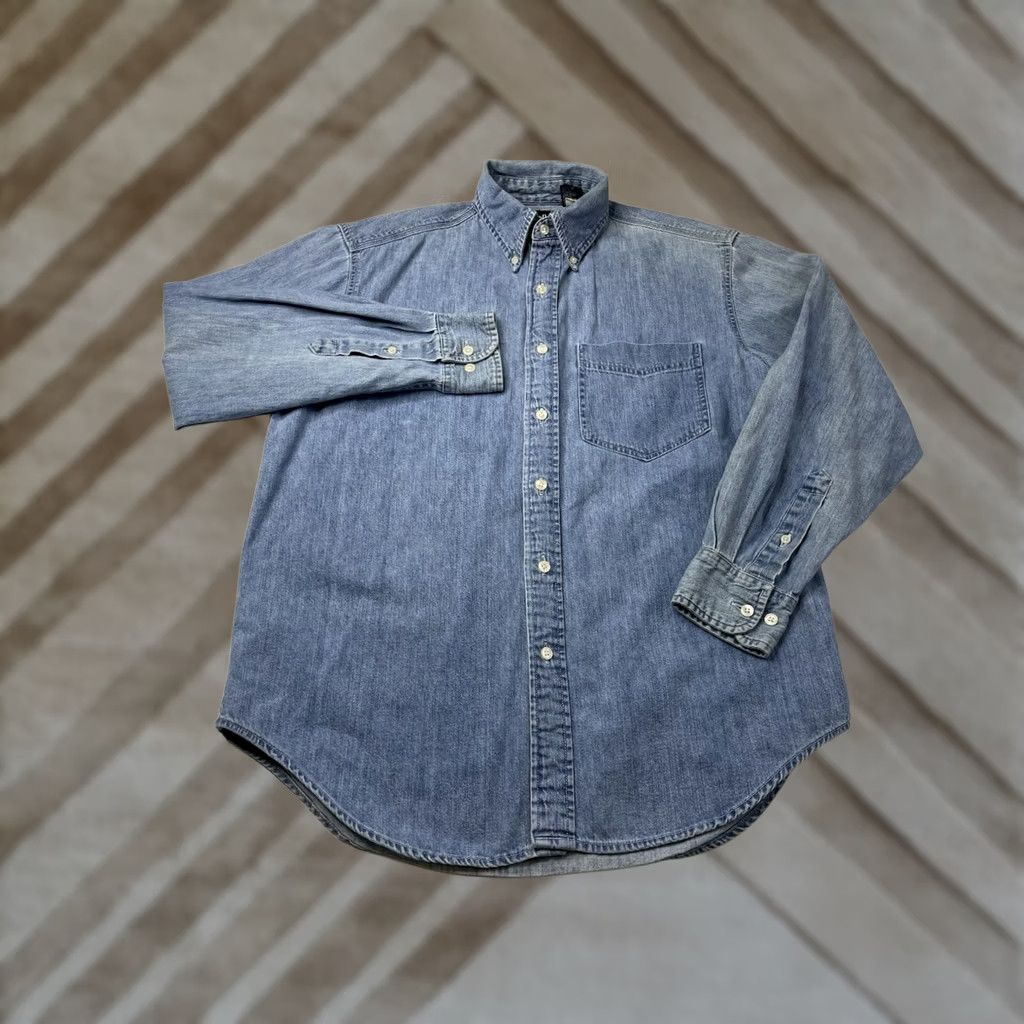 Gap VINTAGE Gap Shirt Mens S Blue Denim Long Sleeve Button Up Pocket 100% Cotton 90s Size US S / EU 44-46 / 1 - 1 Thumbnail