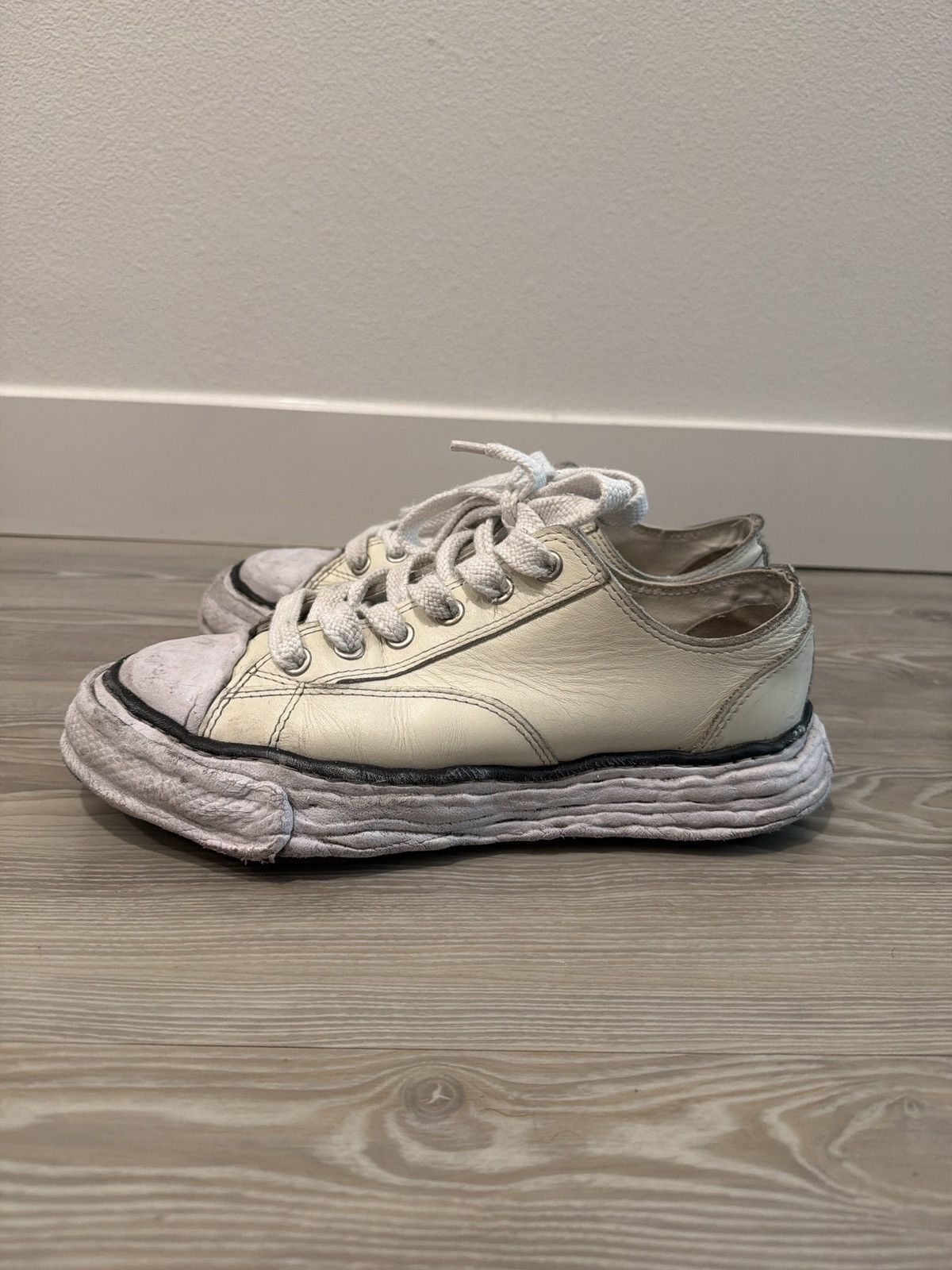 Maison MIHARA YASUHIRO Maison Mihara "PETERSON23" OG Sole Size US 10 / EU 43 - 2 Thumbnail