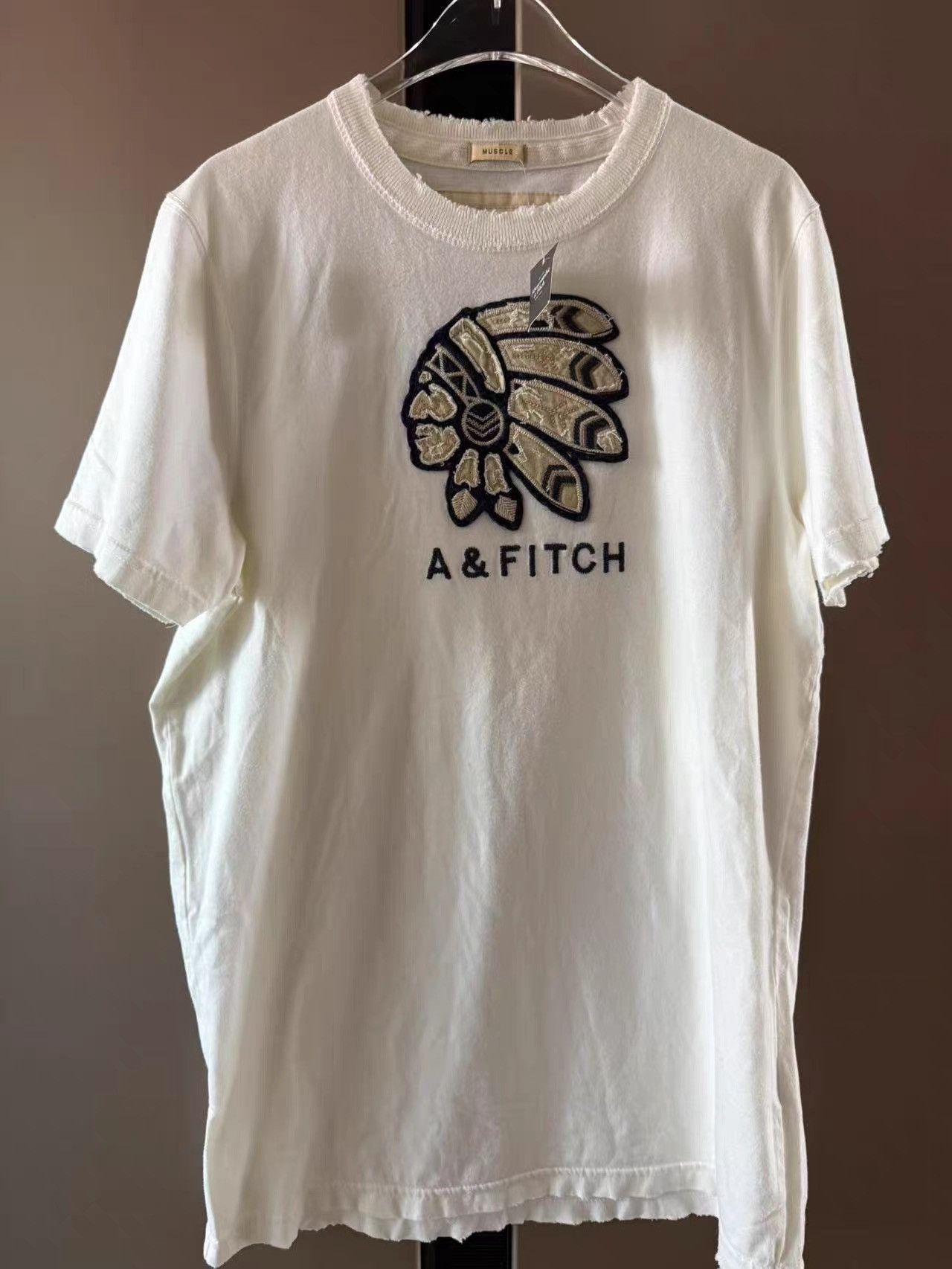Abercrombie & Fitch Abercrombie & Fitch Vintage Native American Patch Tee K31 Size US L / EU 52-54 / 3 - 1 Thumbnail