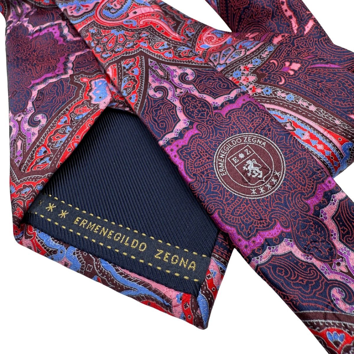 Ermenegildo Zegna Ermenegildo Zegna Silk Tie,Burgundy, Made in Italy, Like New Size ONE SIZE - 4 Thumbnail