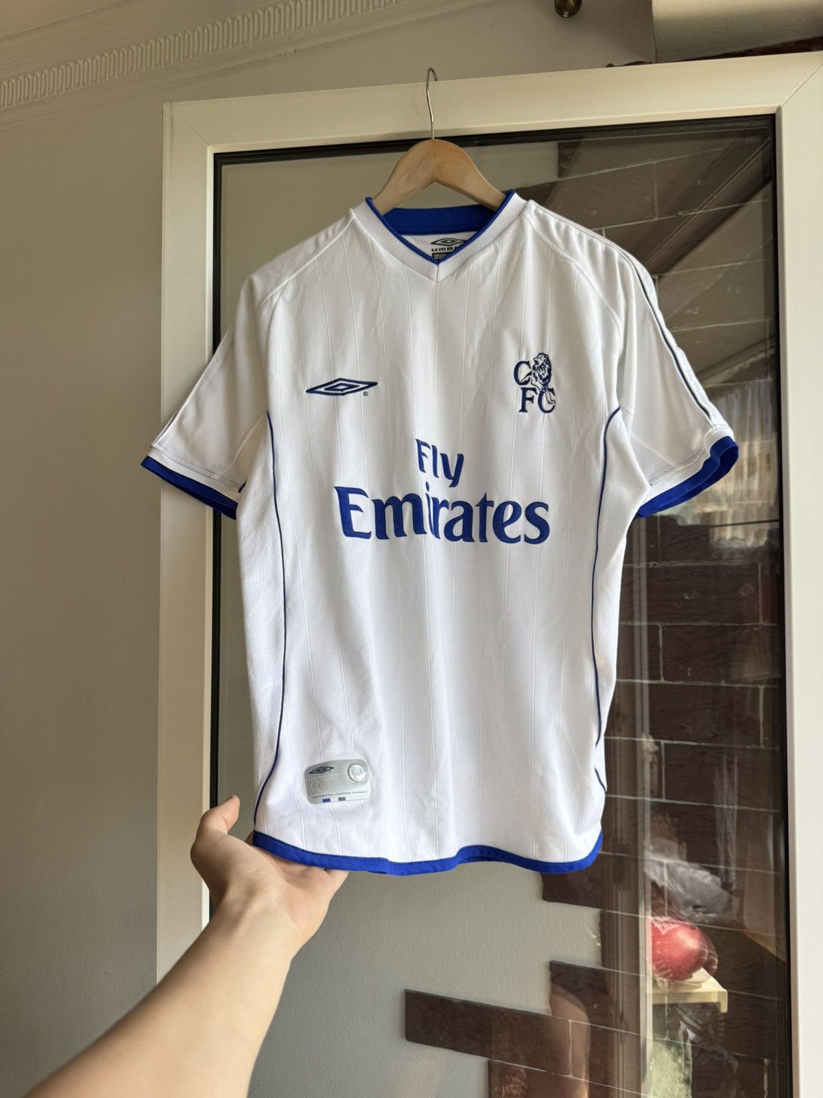 Umbro Vintage Chelsea 2001-2002 Football Shirt Away Jersey Size US S / EU 44-46 / 1 - 3 Thumbnail