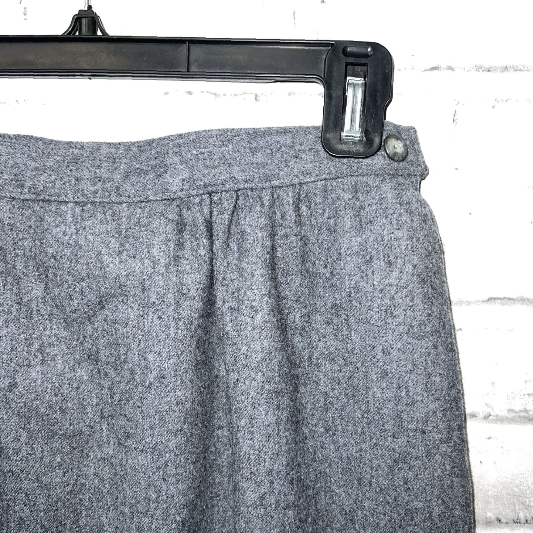 Pendleton Pendleton Woolen Mills Skirt Women Size 8 Midi 100% Virgin Wool Gray Size 30" / US 8 / IT 44 - 4 Thumbnail