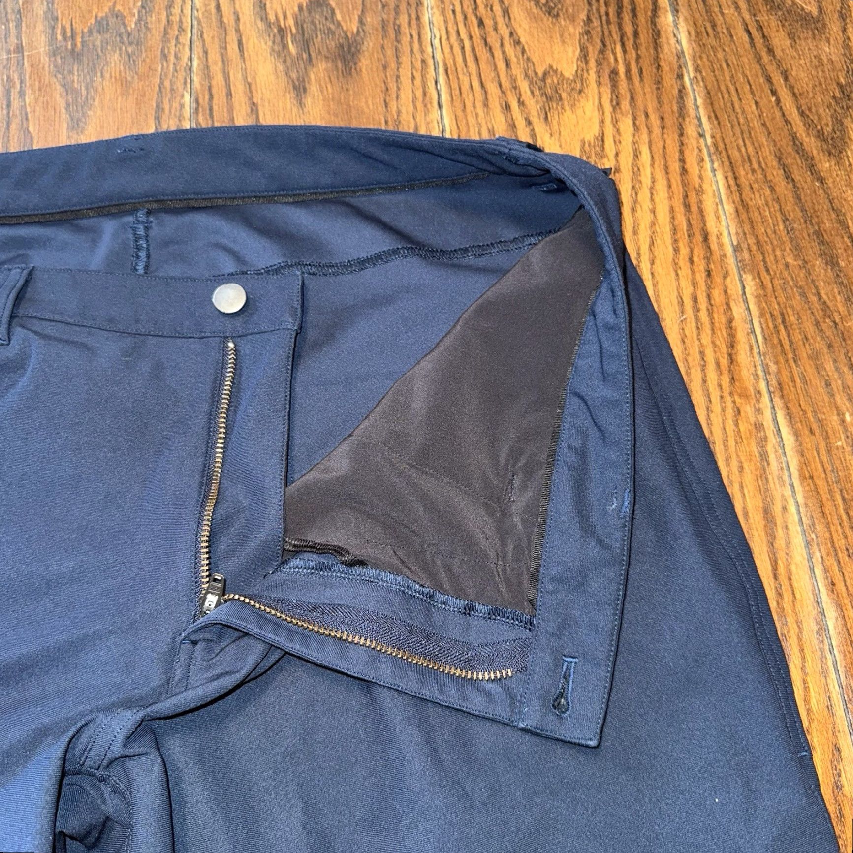 Lululemon Lululemon Men’s Pants Blue 38x33 Zip Pocket Stretch Regular Inseam 33" City Classic Activewear Athletic Golf Hiking Walking Man Mens Size US 38 / EU 54 - 4 Thumbnail