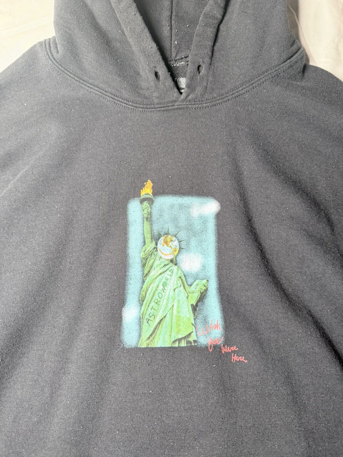 Travis Scott Travis Scott Astroworld Tour MSG Hoodie – Black – Size M Size US M / EU 48-50 / 2 - 4 Thumbnail