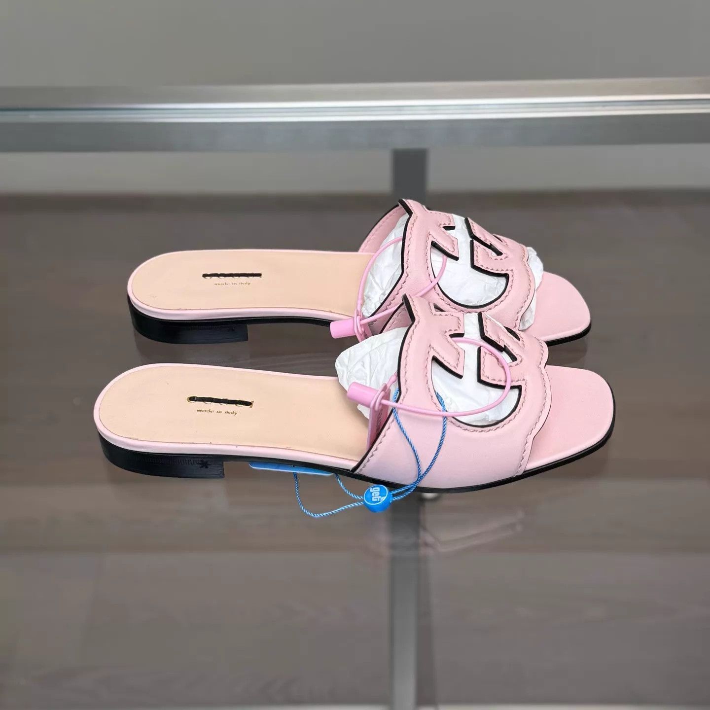 Gucci Gucci Pink GG Openwork Slippers 35.5 Size US 5 / IT 35 - 3 Thumbnail