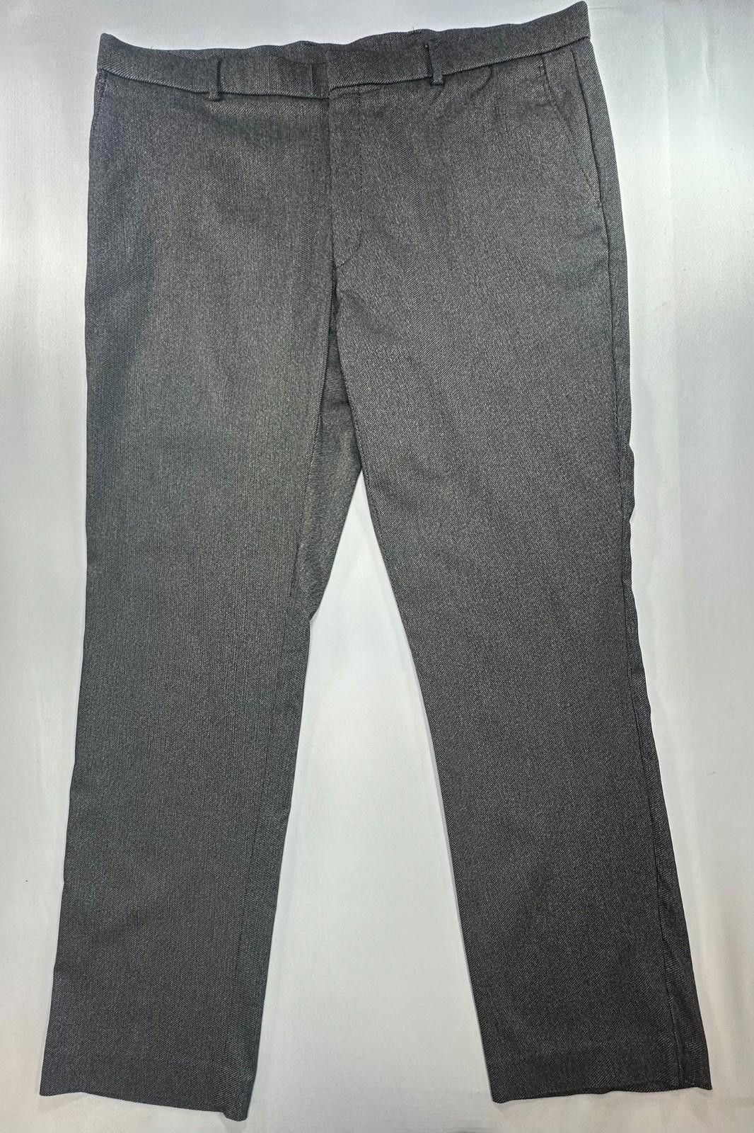 Tommy Hilfiger Tommy Hilfiger Flat Front Straight Leg Chinos Gray Men 42/30 Size US 42 / EU 58 - 1 Thumbnail