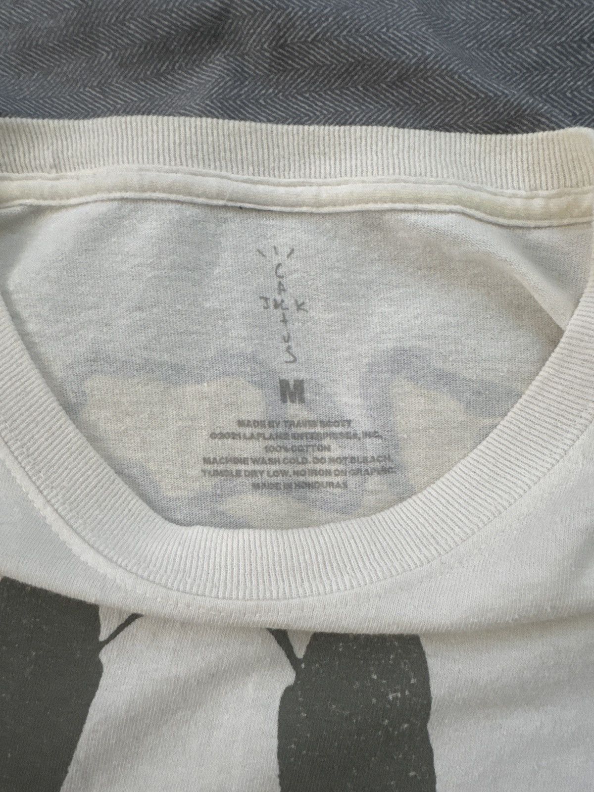 Fragment Design × Kaws × Travis Scott Cactus Jack X Kaws X Fragment Tee Size US M / EU 48-50 / 2 - 3 Thumbnail