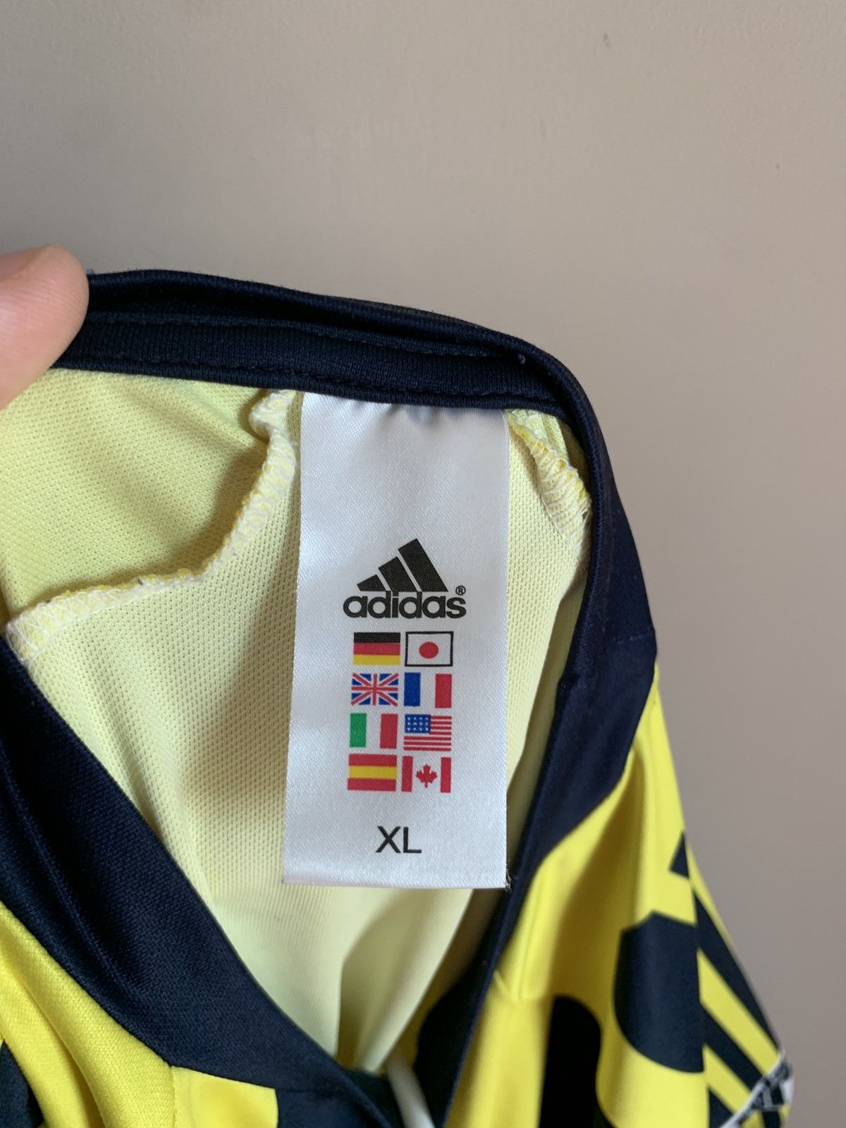 Adidas × Vintage Fenerbahce Home Football Shirt Adidas Soccer Jersey Retro XL Size US XL / EU 56 / 4 - 8 Thumbnail
