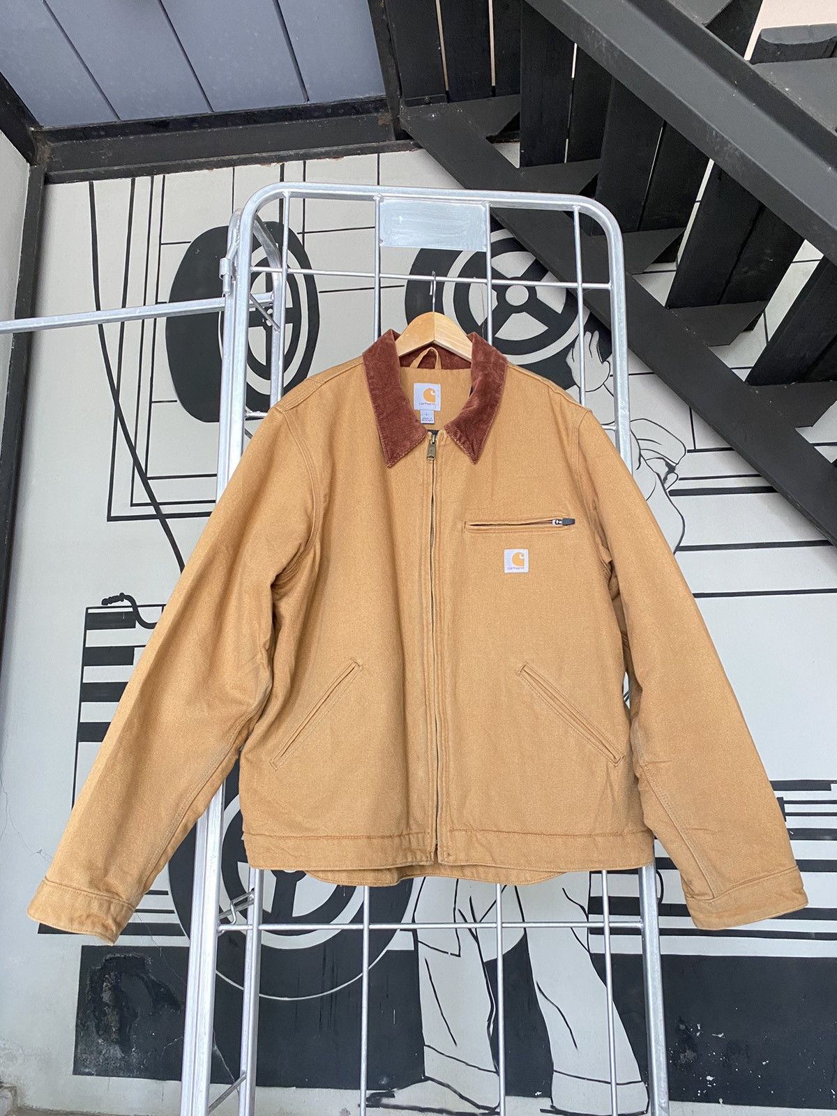 image of Carhartt Four Pockets Detroit Jacket in Brown, Men's (Size Large)