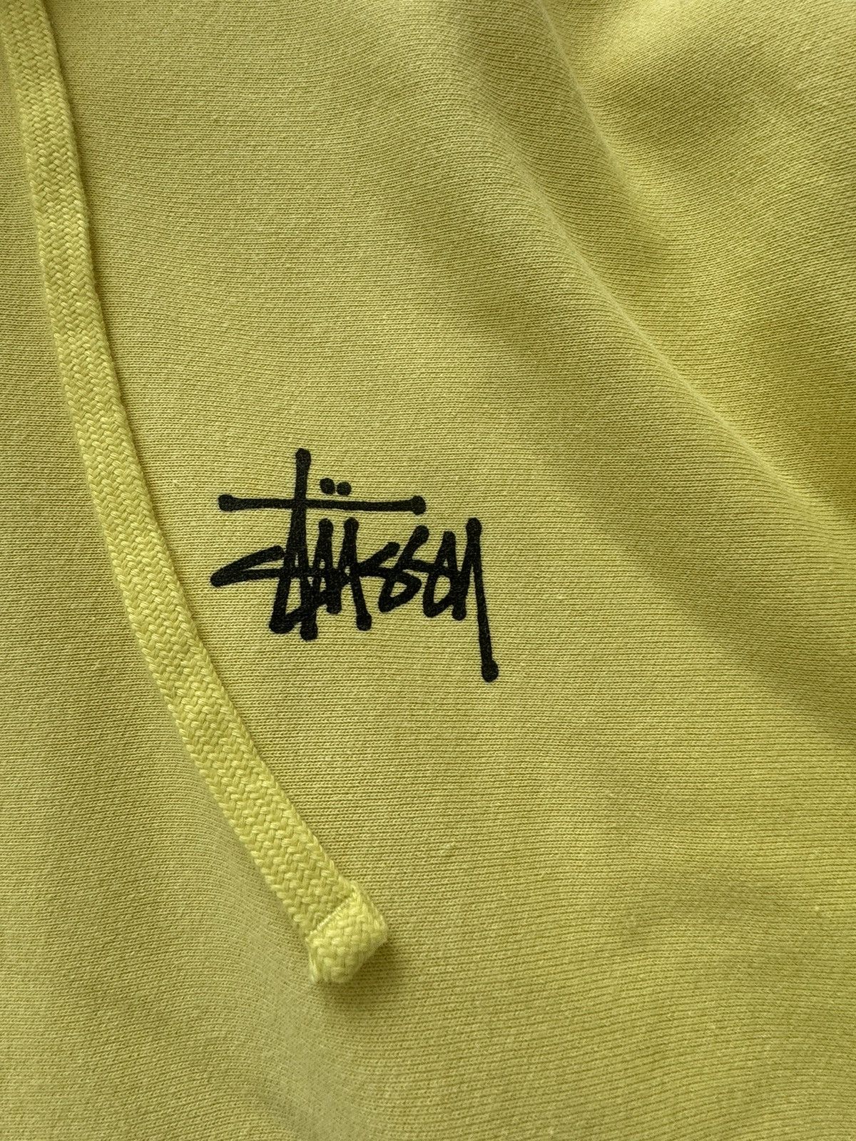 Stussy YELLOW BASIC LOGO STUSSY HOODIE Size US XL / EU 56 / 4 - 3 Thumbnail