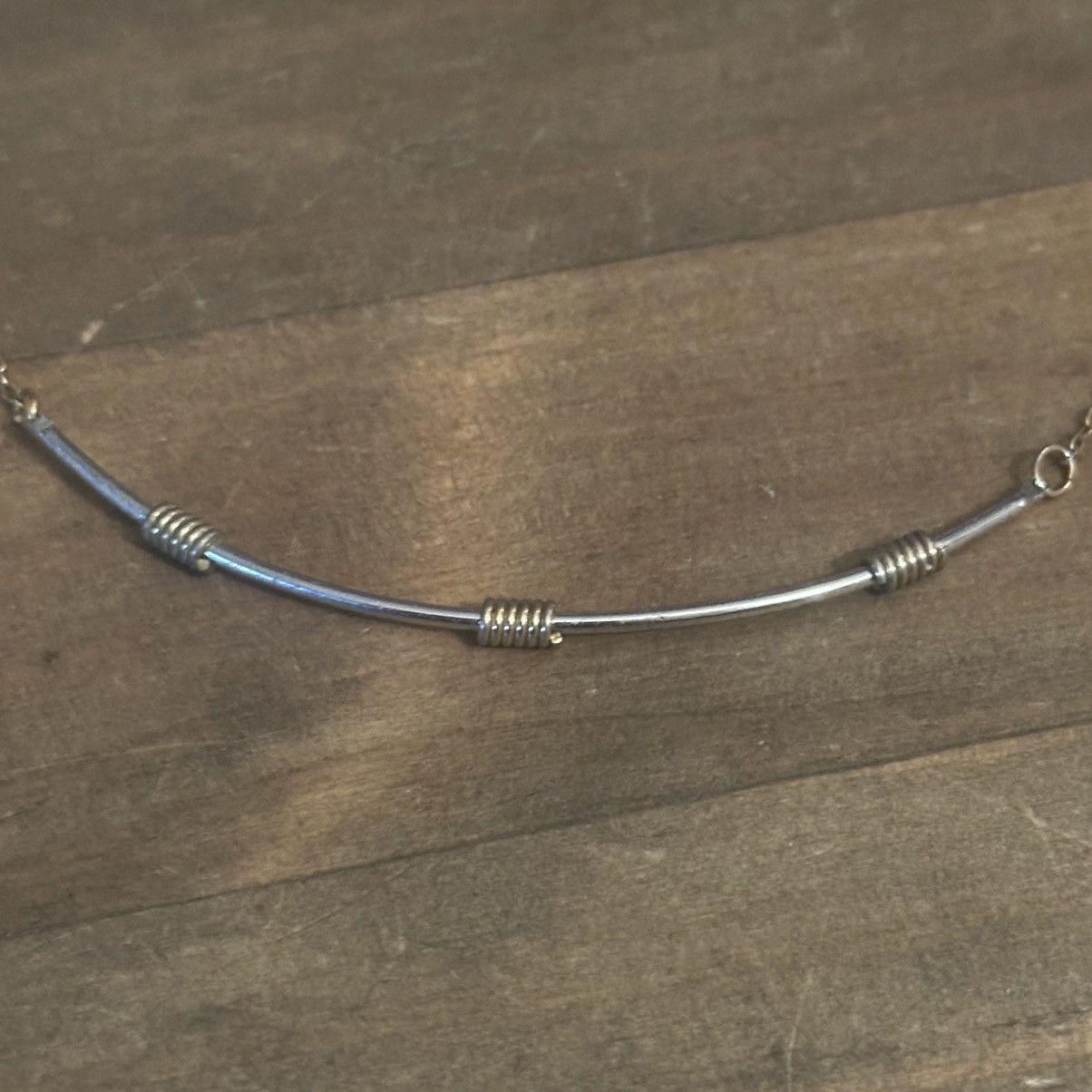 Other × Vintage Vintage Sarah Coventry two tone curved bar necklace Size ONE SIZE - 3 Thumbnail