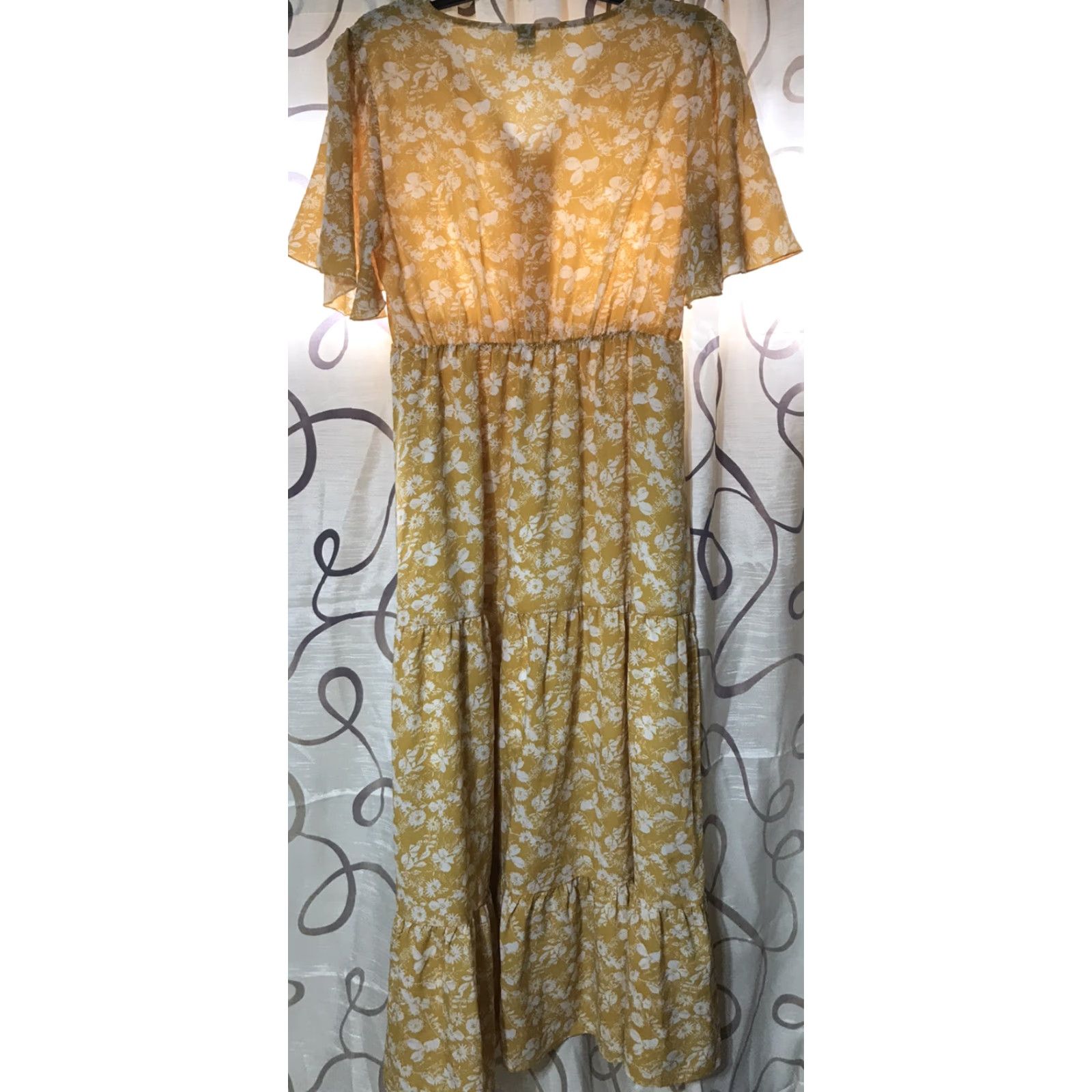 Shein Shein Floral Maxi Dress Women’s Large (8-10) Mustard White Summer Casual Ruffle V-Neck Short Sleeve Size L / US 10 / IT 46 - 3 Thumbnail