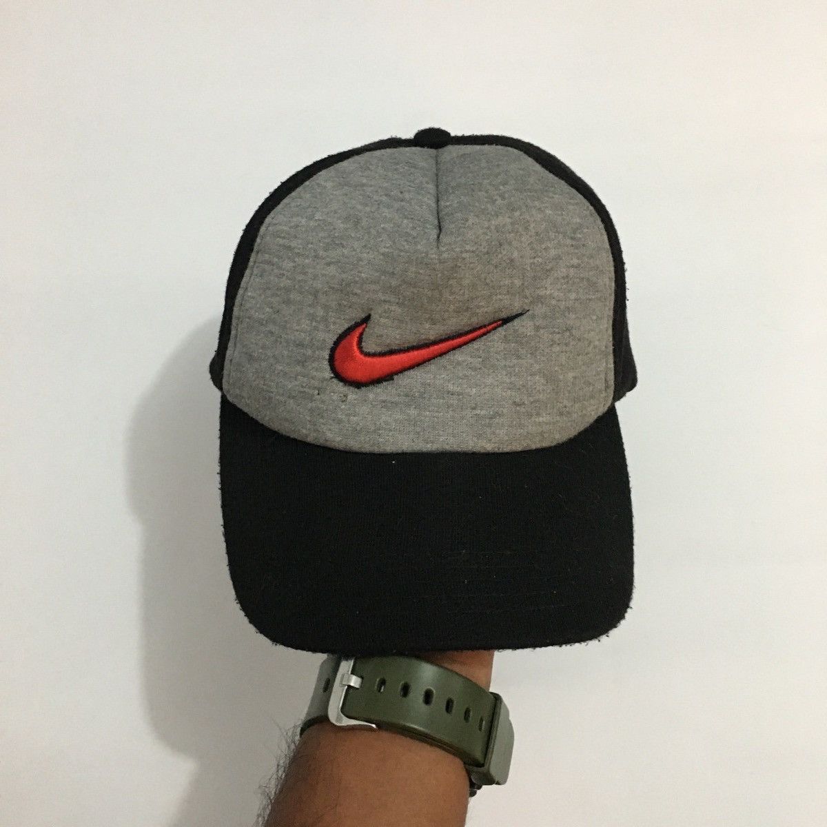 Nike Vintage Nike Swoosh Fitted Hat Size ONE SIZE - 3 Thumbnail