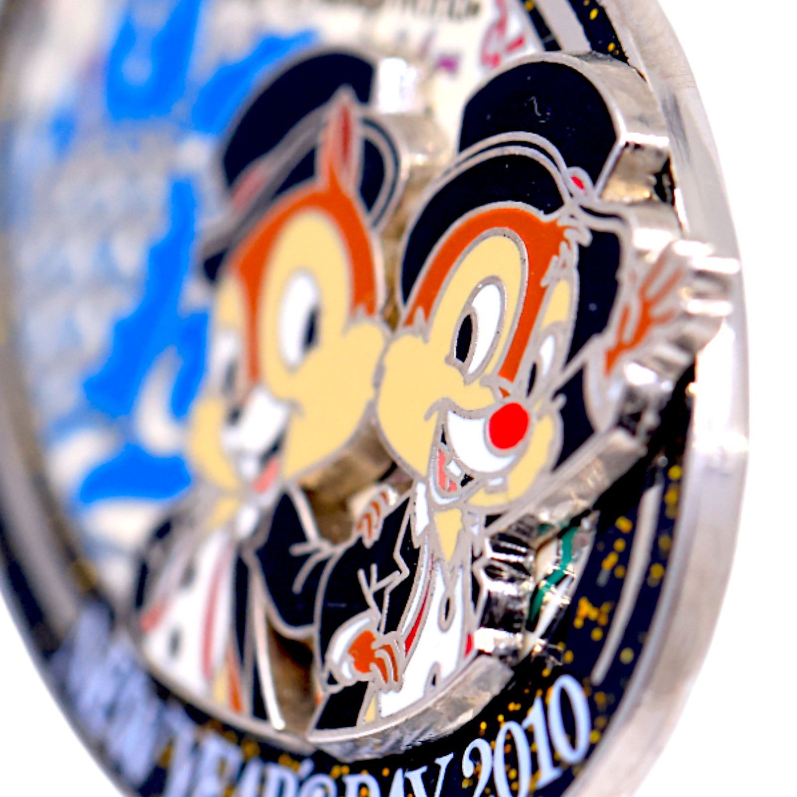 Disney Disney New Years Eve 2010 Chip & Dale Pin LE /4500 Size ONE SIZE - 5 Thumbnail