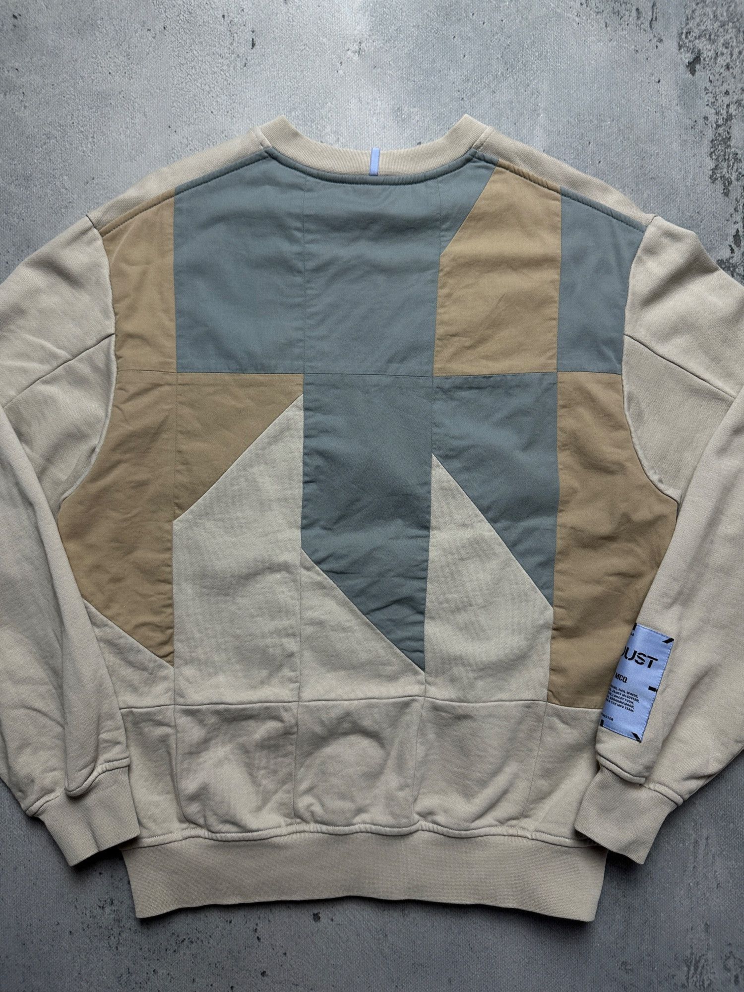 Alexander McQueen McQ Alexander McQueen Beige Off-White Patchwork Sweatshirt Size US S / EU 44-46 / 1 - 14 Thumbnail