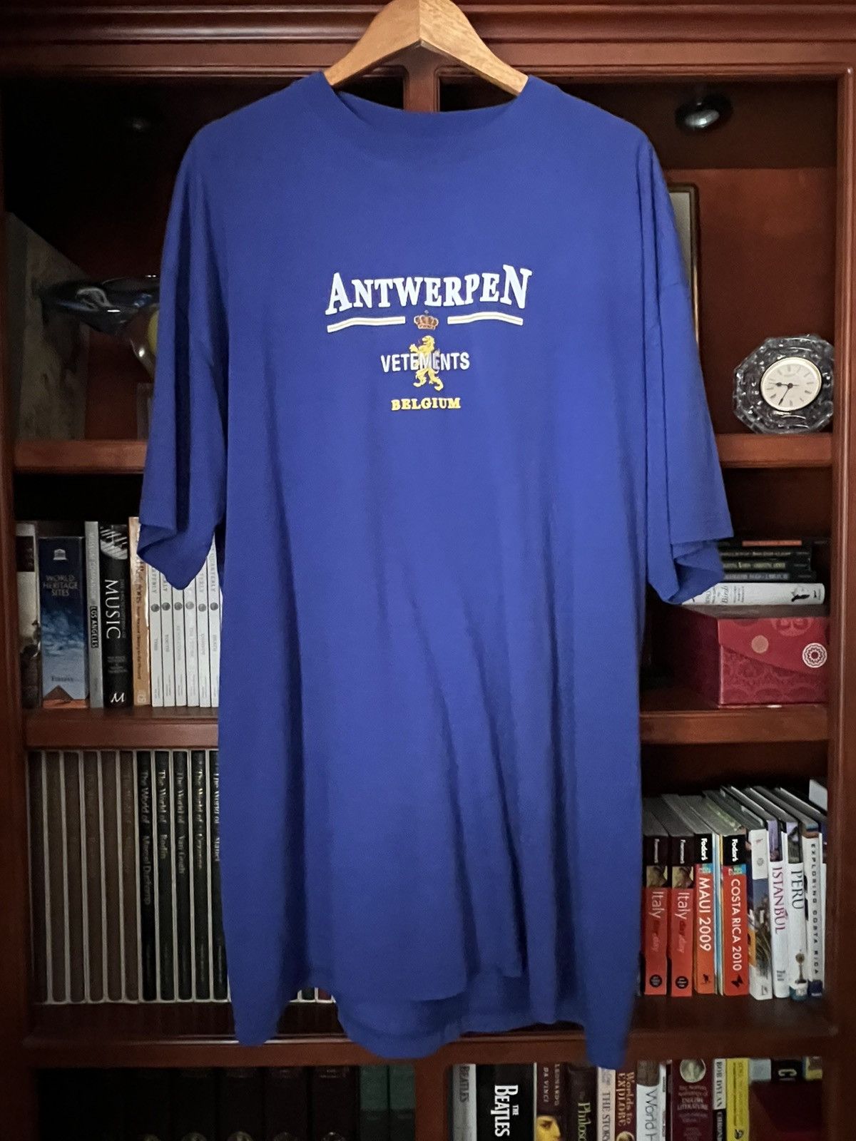 Vetements Vetements long tee Size US XL / EU 56 / 4 - 1 Thumbnail