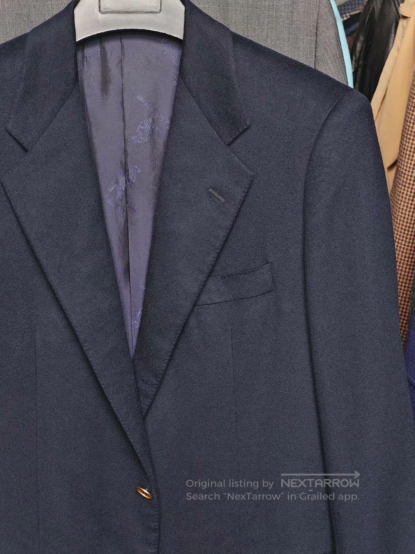 Kiton Italian Handmade Wool Suit Jacket. Size US S / EU 44-46 / 1 - 1 Thumbnail