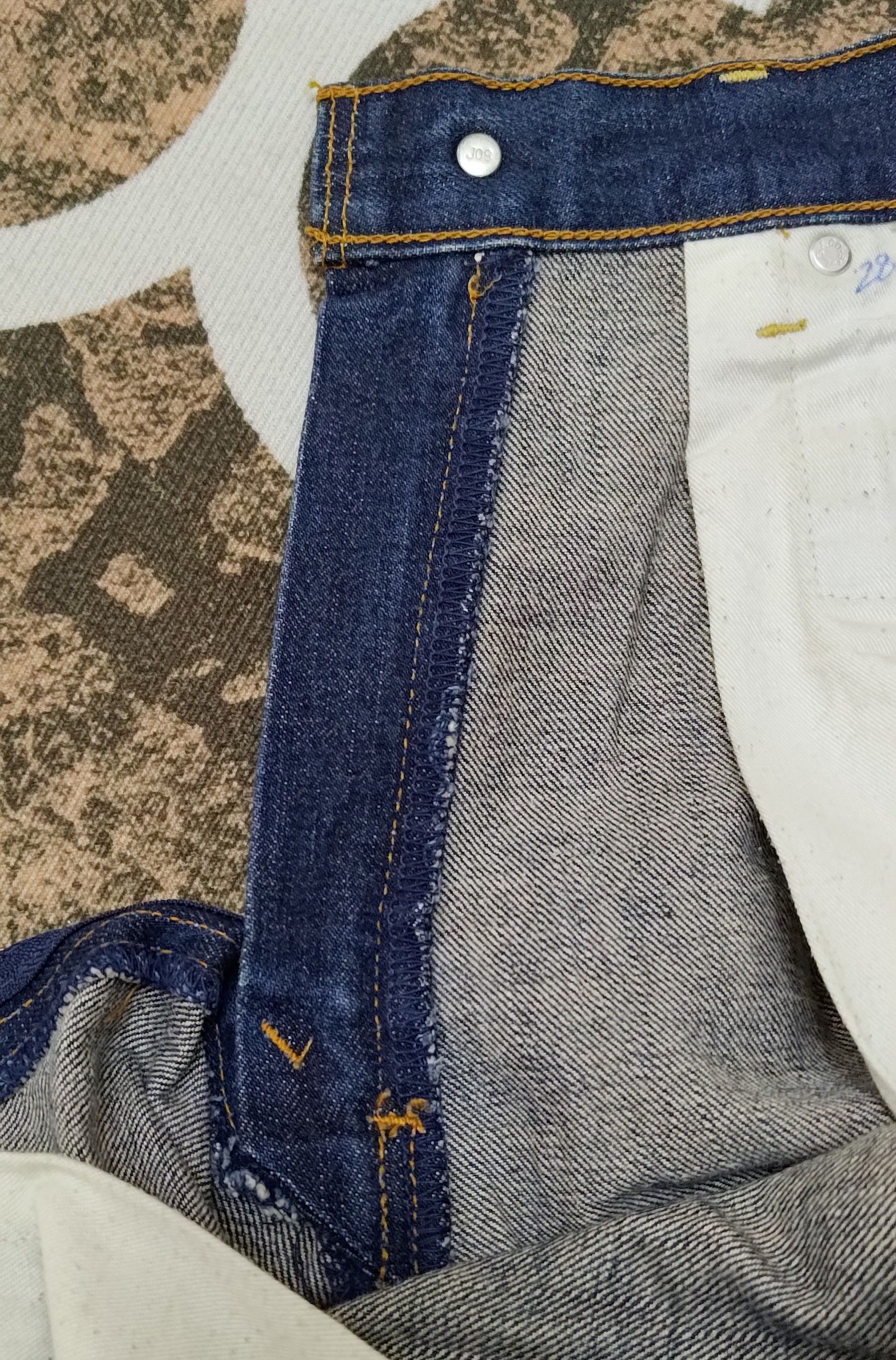 Levi's Vintage Levi's Jeans Size US 30 / EU 46 - 16 Thumbnail