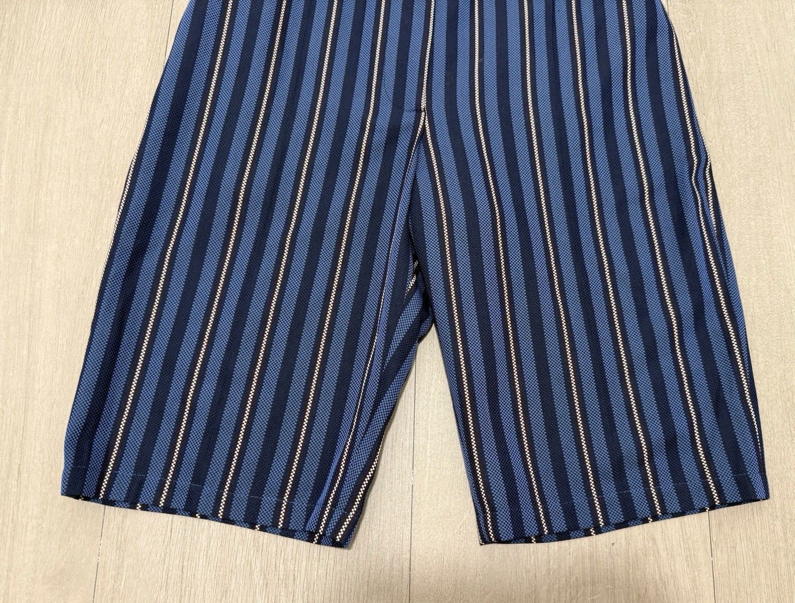Burberry DDP Womens Burberry Stripped Shorts size IT-42 / US-8 Size 28" / US 6 / IT 42 - 6 Thumbnail