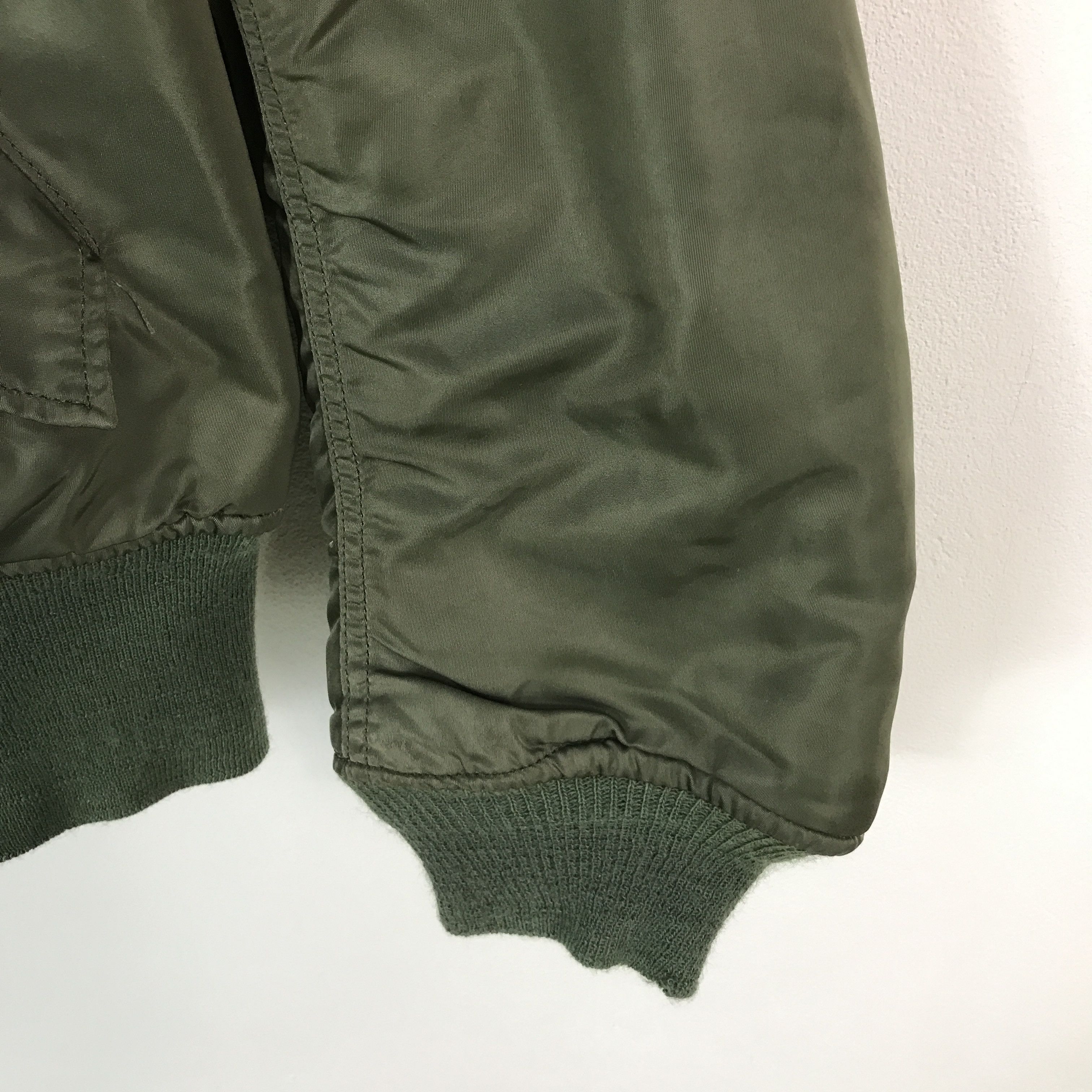 Alpha Industries Jacket Flyers Man Ma-1 Alpha Industries Bomber Jackets Size US XL / EU 56 / 4 - 6 Thumbnail