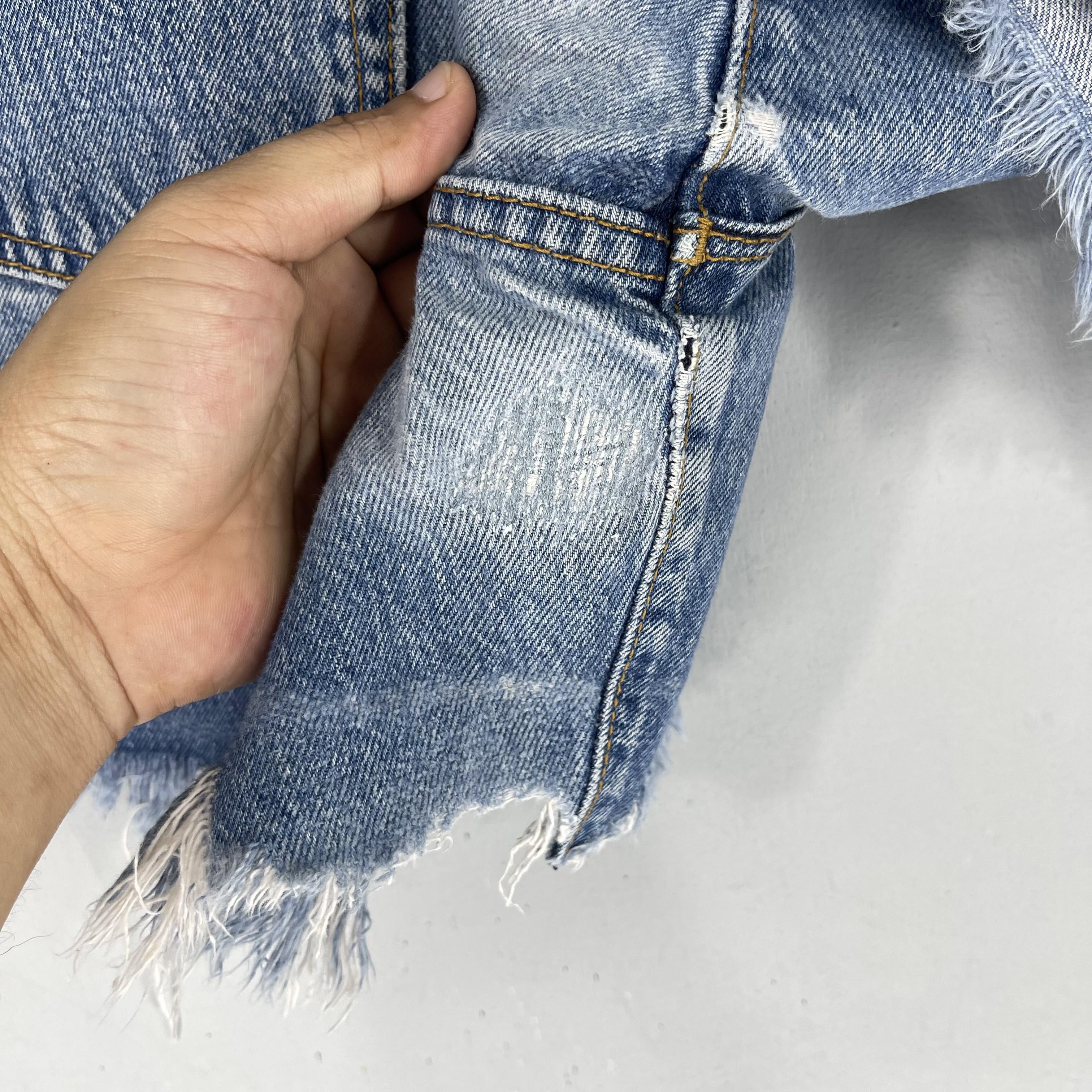Levi's × Vintage W29 Vintage Distressed Levis 501 Cutoff Reinforced Jeans Size 29" - 9 Thumbnail