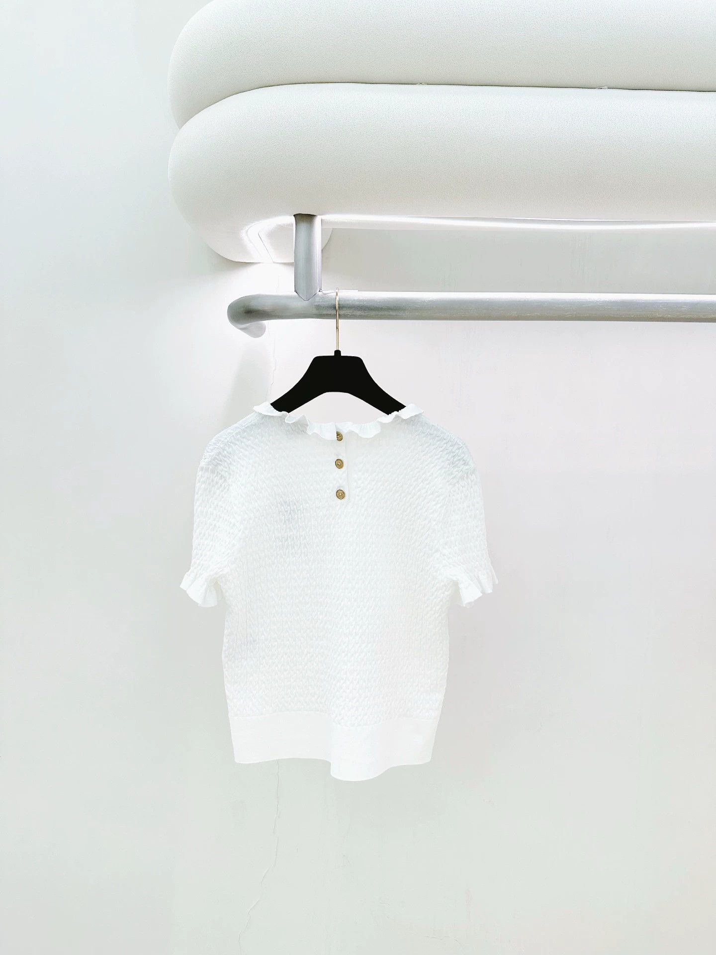 Chanel Chanel White Ruffled T-shirt 36 Size XS / US 0-2 / IT 36-38 - 2 Thumbnail
