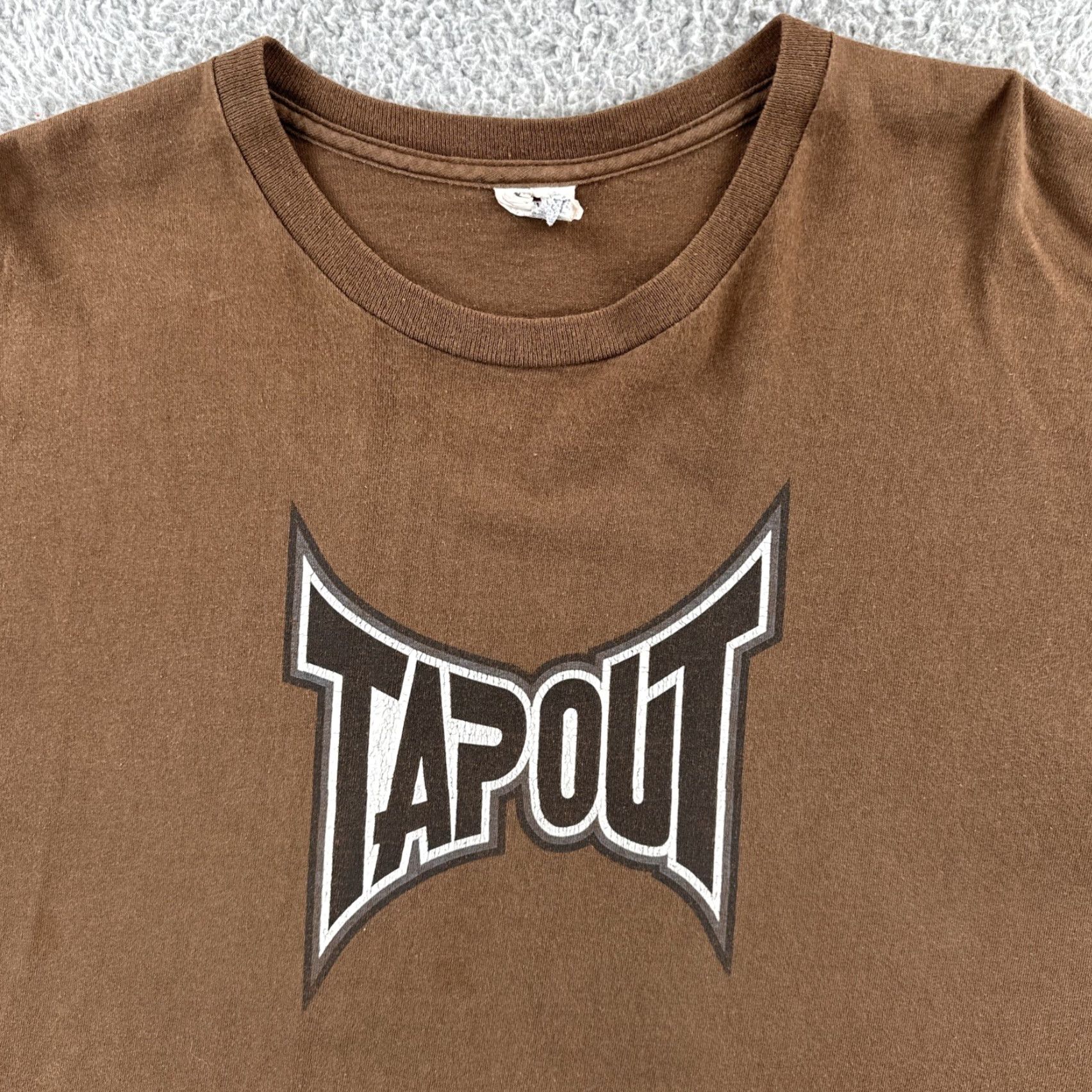Delta VINTAGE Delta Pro Weight XL Brown Shirt Mens Y2K Logo Spell Out Graphic Print Size US XL / EU 56 / 4 - 5 Thumbnail
