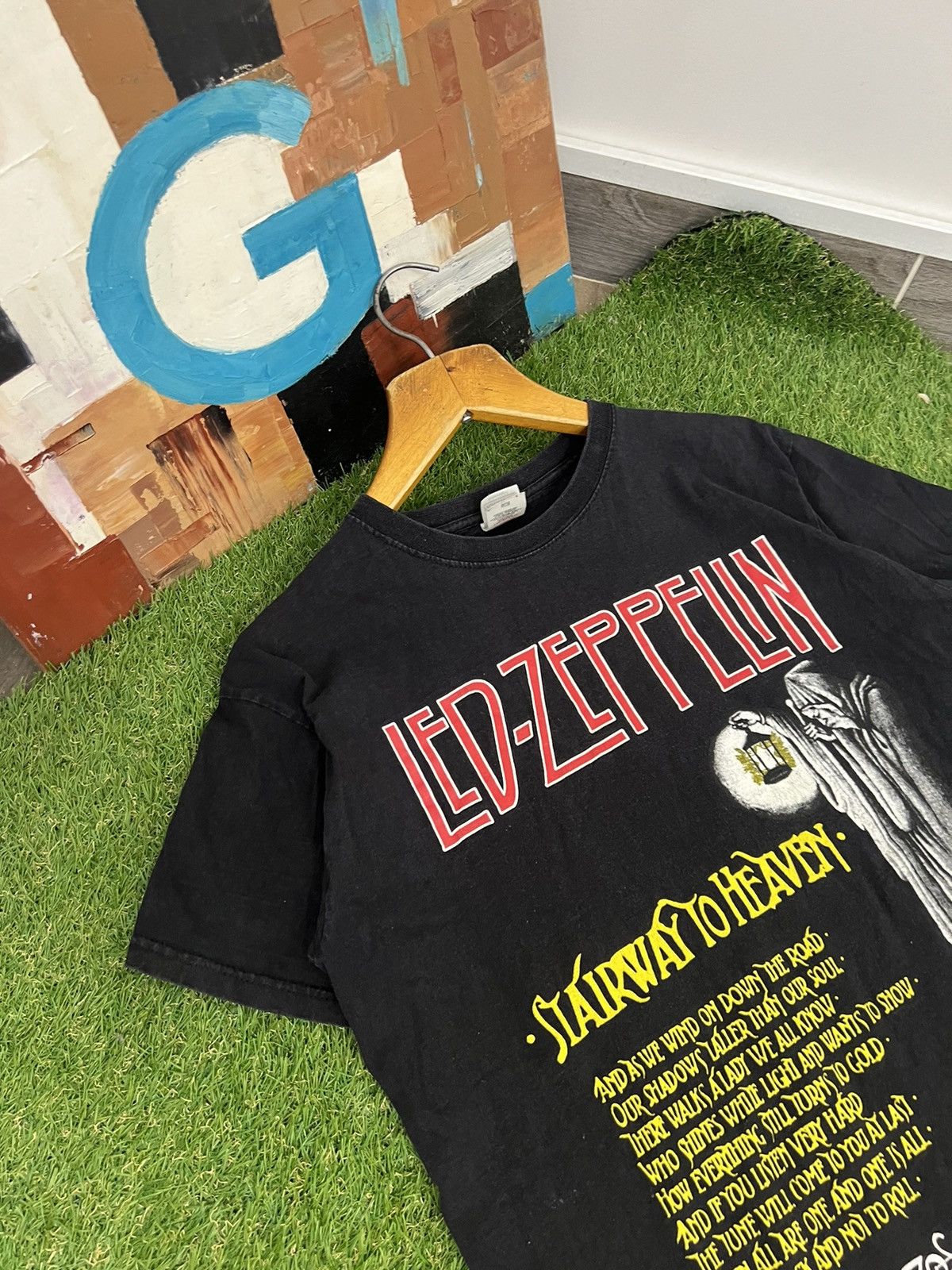 Band Tees Led Zeppelin IV Stairway To Heaven Jimmy Page T-shirt Size US M / EU 48-50 / 2 - 2 Thumbnail