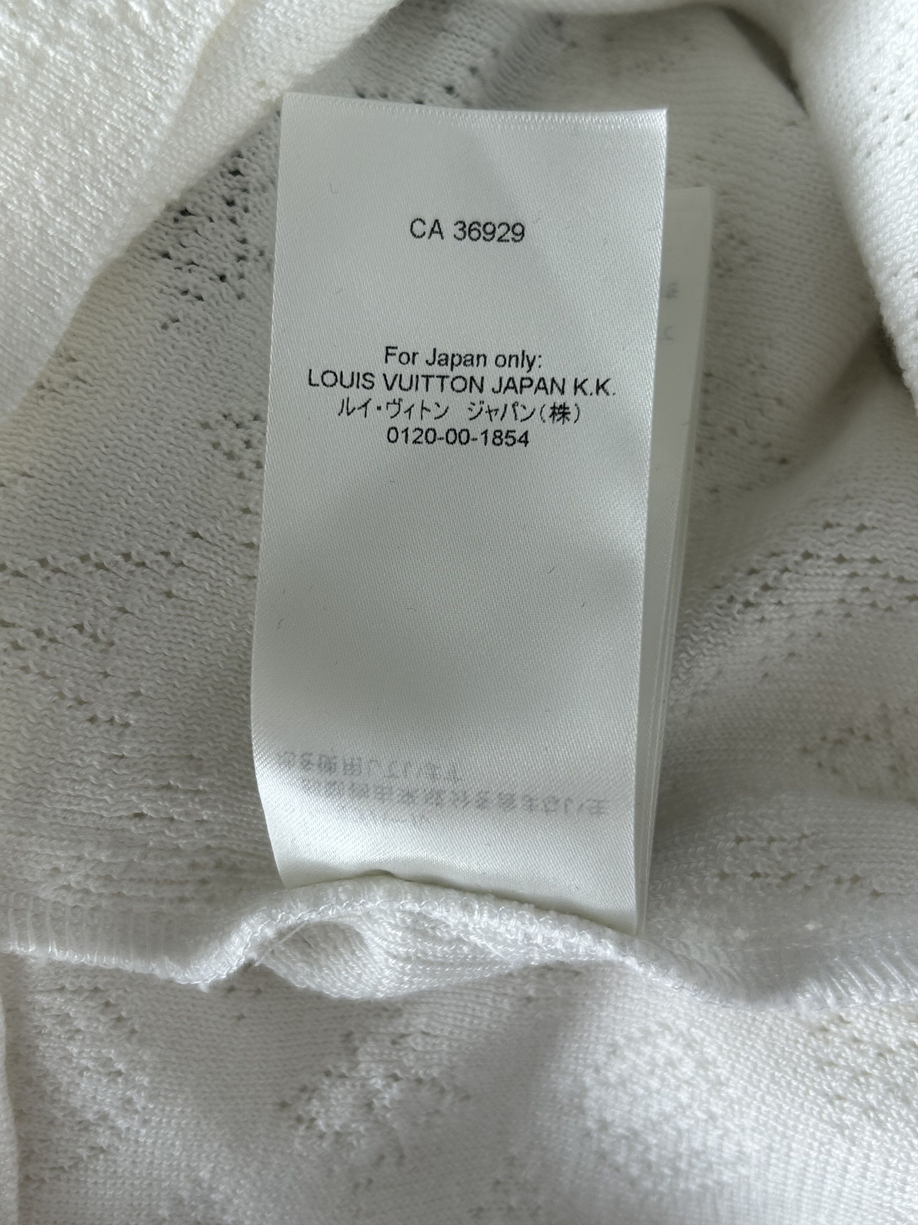 Louis Vuitton Louis Vuitton White Perforated Monogram Knit Shirt Size US XXL / EU 58 / 5 - 8 Thumbnail