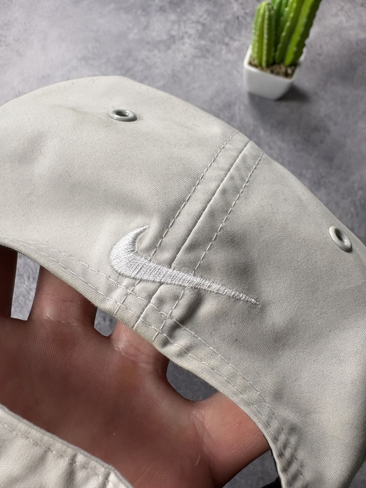 Nike NIKE Vintage 1990s Big Logo Streetwear Casual Hype Rare Size ONE SIZE - 8 Thumbnail